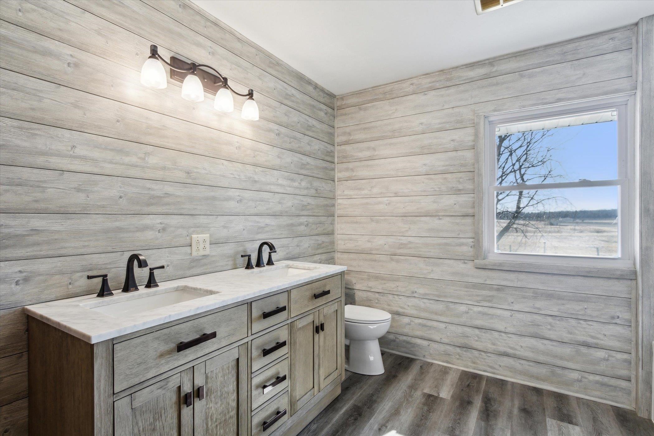 10605 N Otter Creek Court