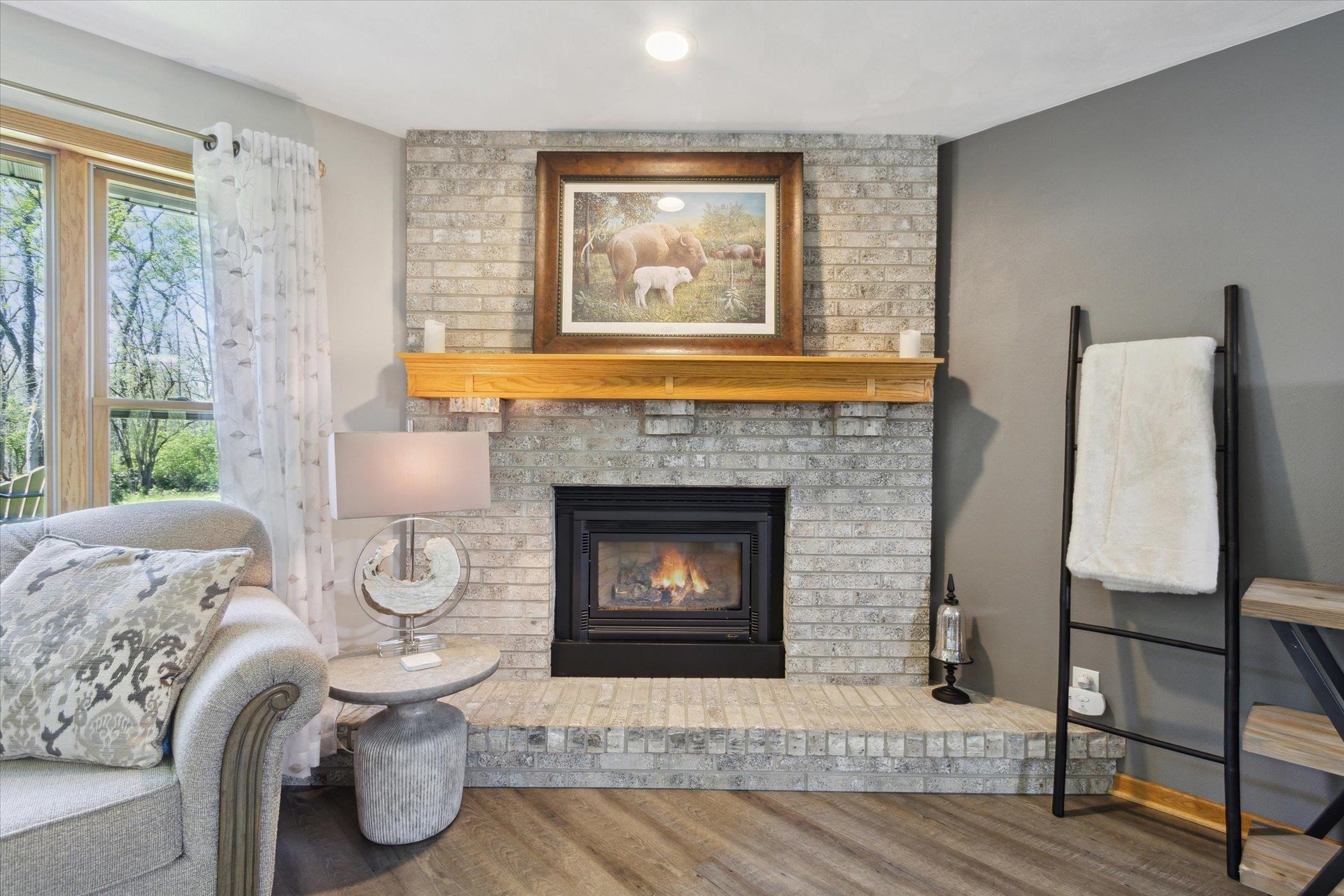 2015 W Glenmoor Lane