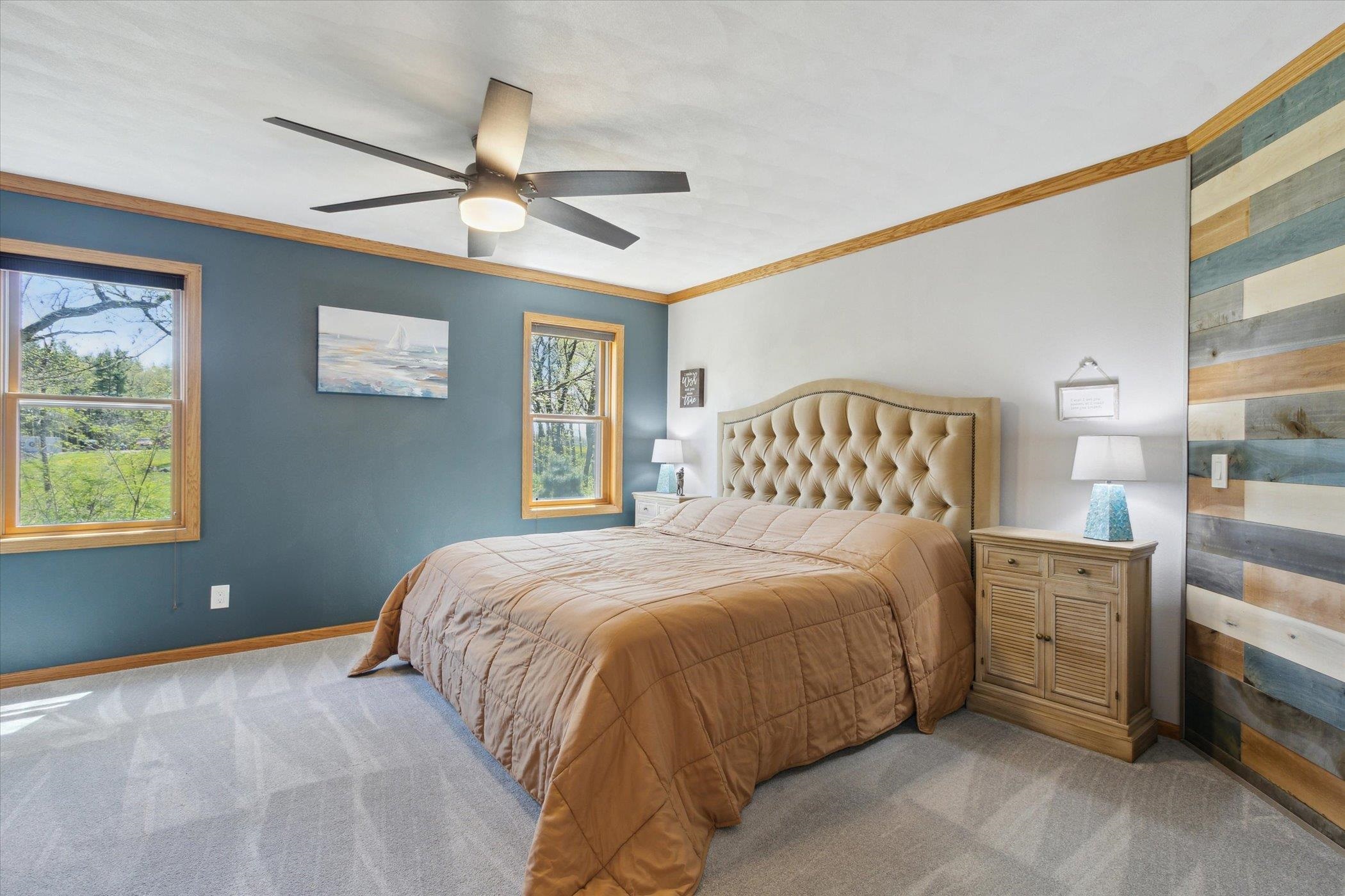 2015 W Glenmoor Lane