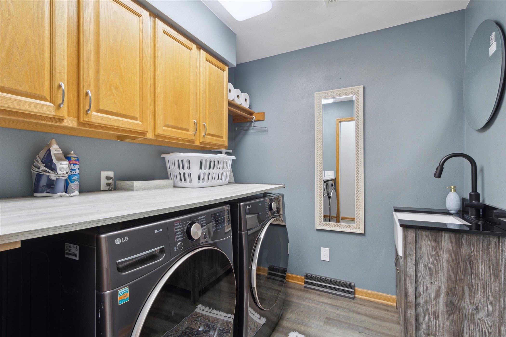 2015 W Glenmoor Lane