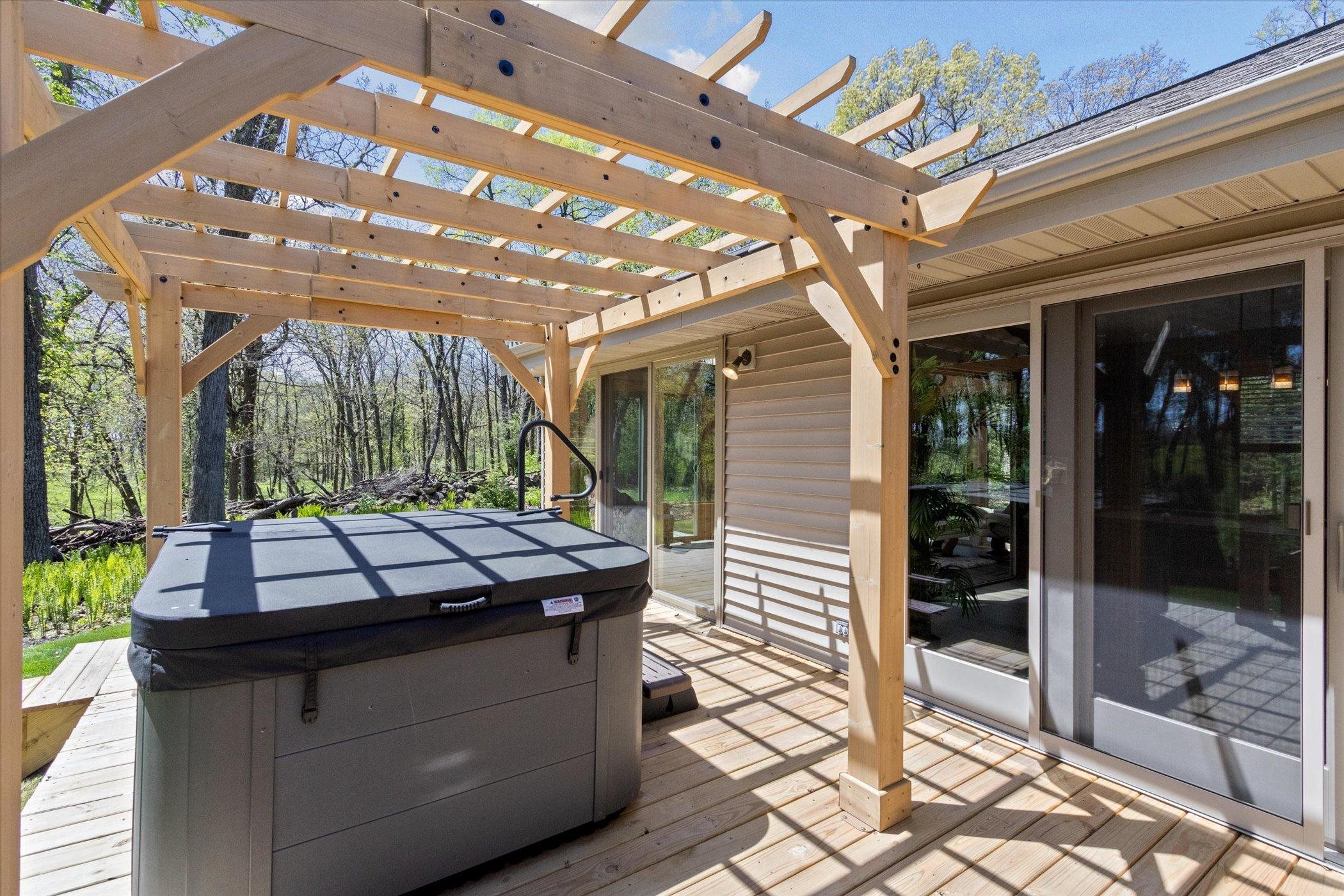 2015 W Glenmoor Lane