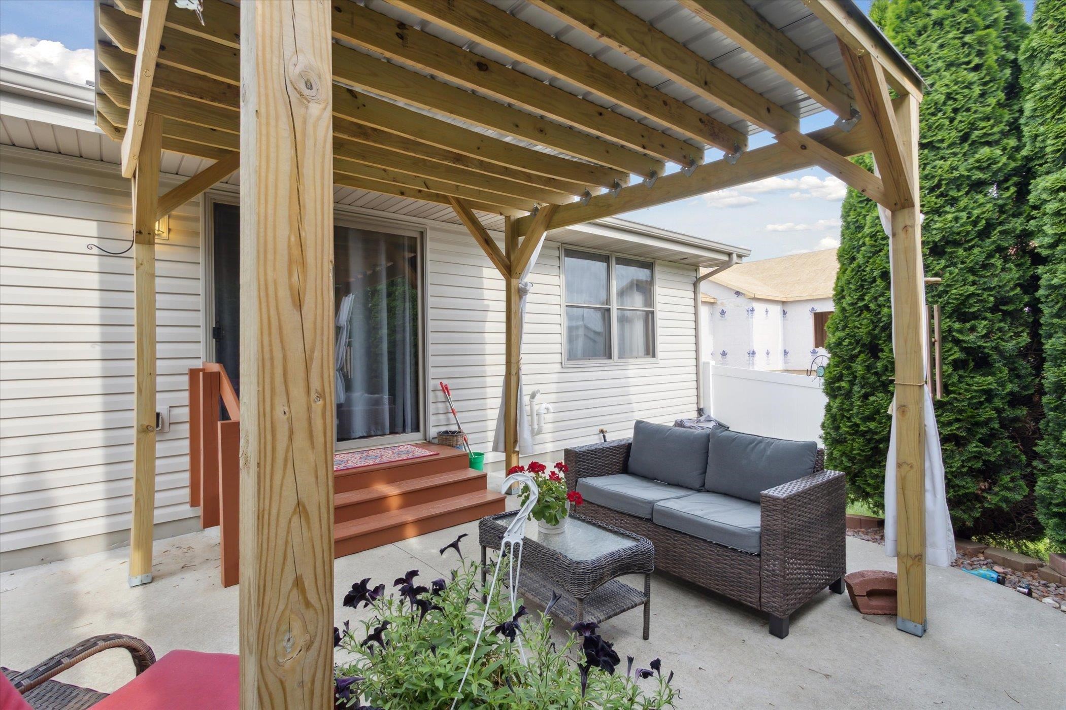 753 Red Hawk Drive