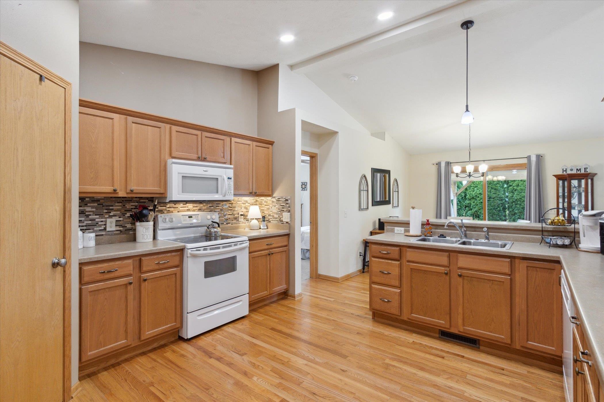 753 Red Hawk Drive