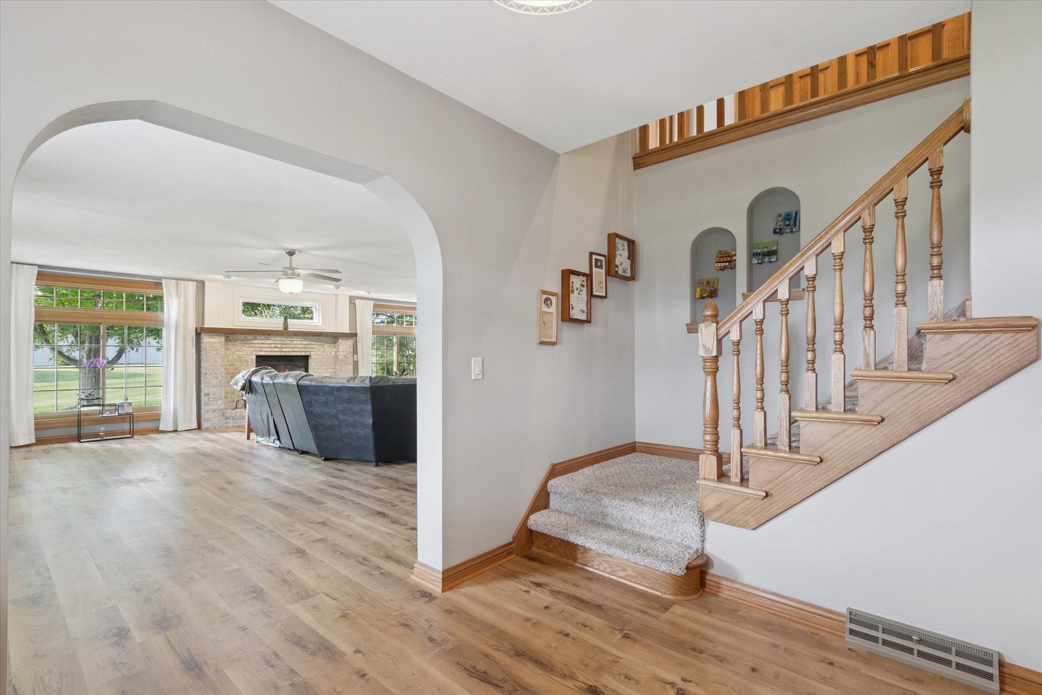 5809 N Waterman Drive