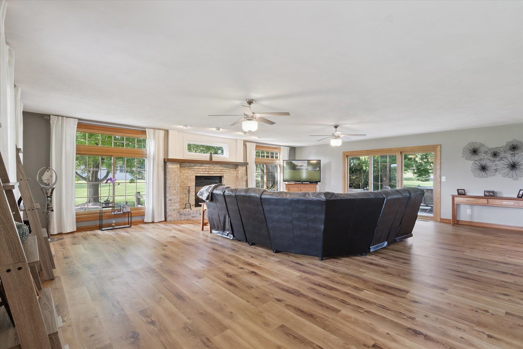 5809 N Waterman Drive
