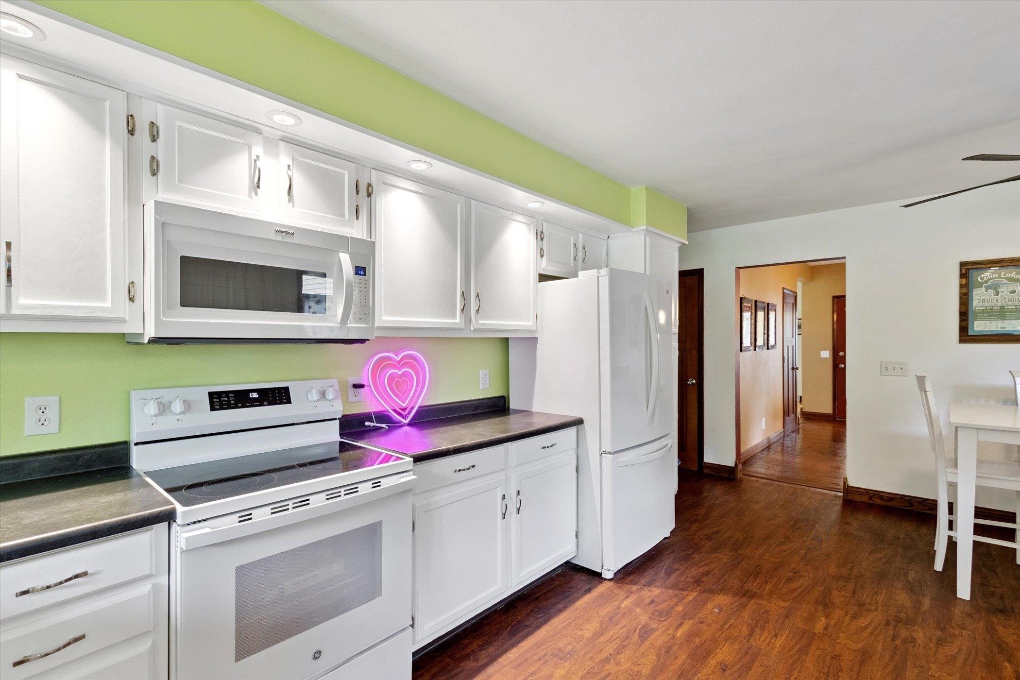 129 W Madison Avenue