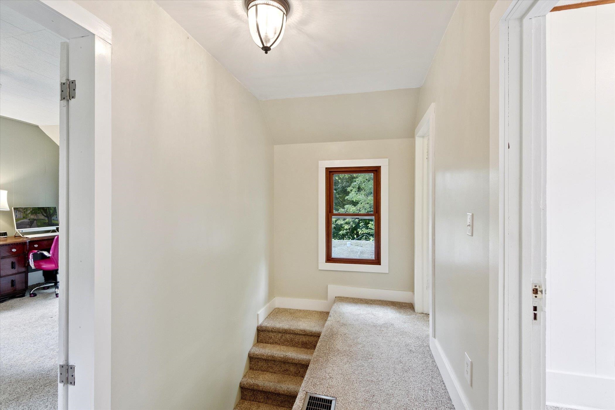 129 W Madison Avenue