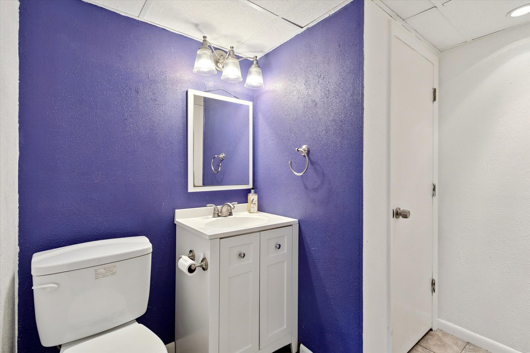 129 W Madison Avenue