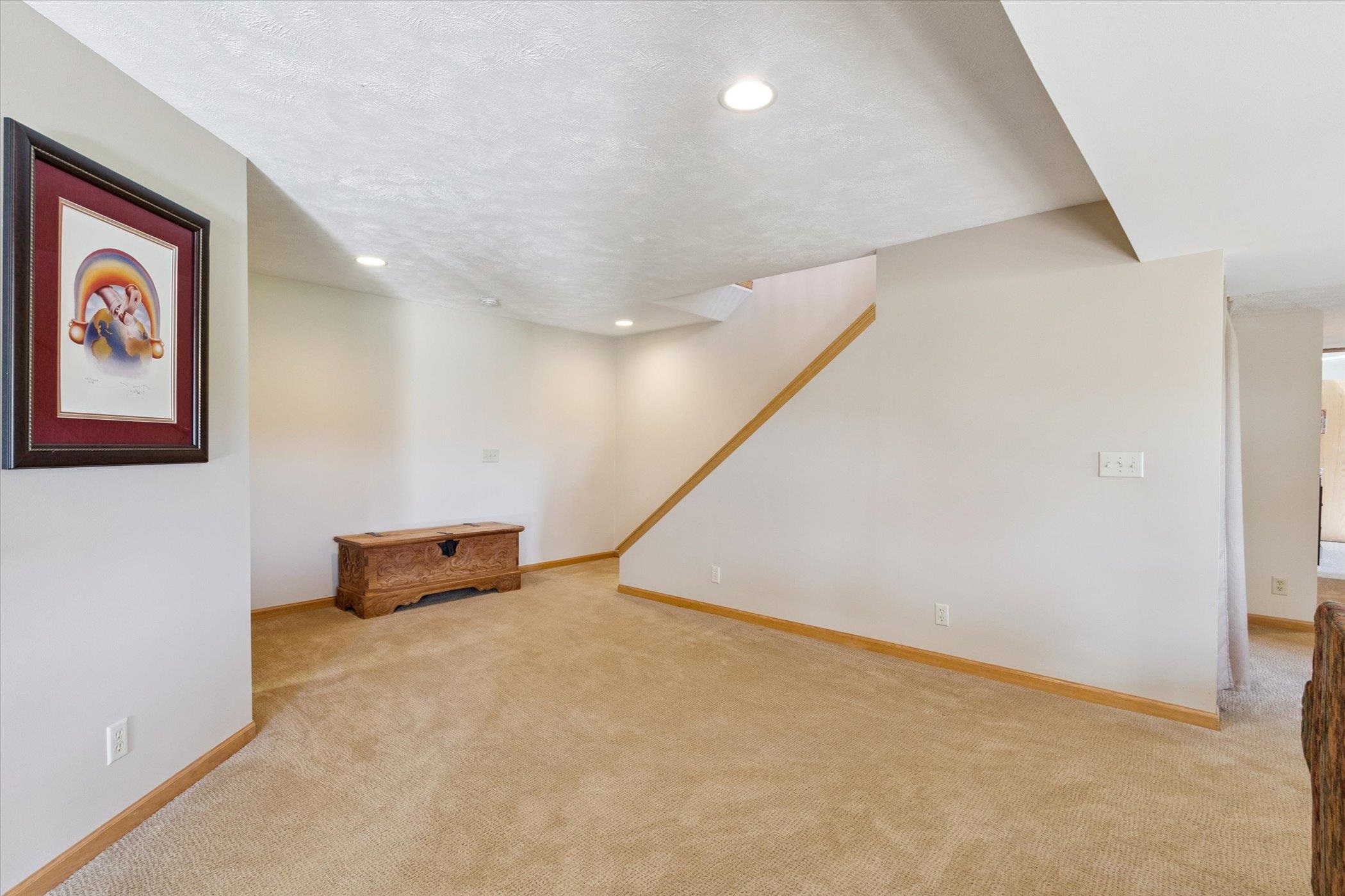 736 Saint Johns Ave Avenue