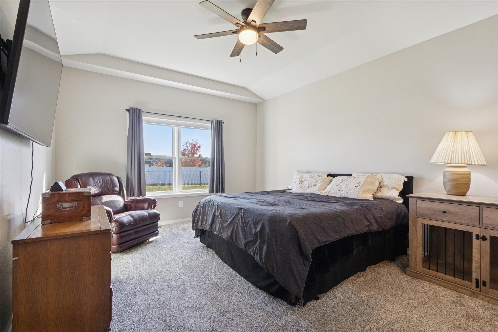 3189 S Warbler Court