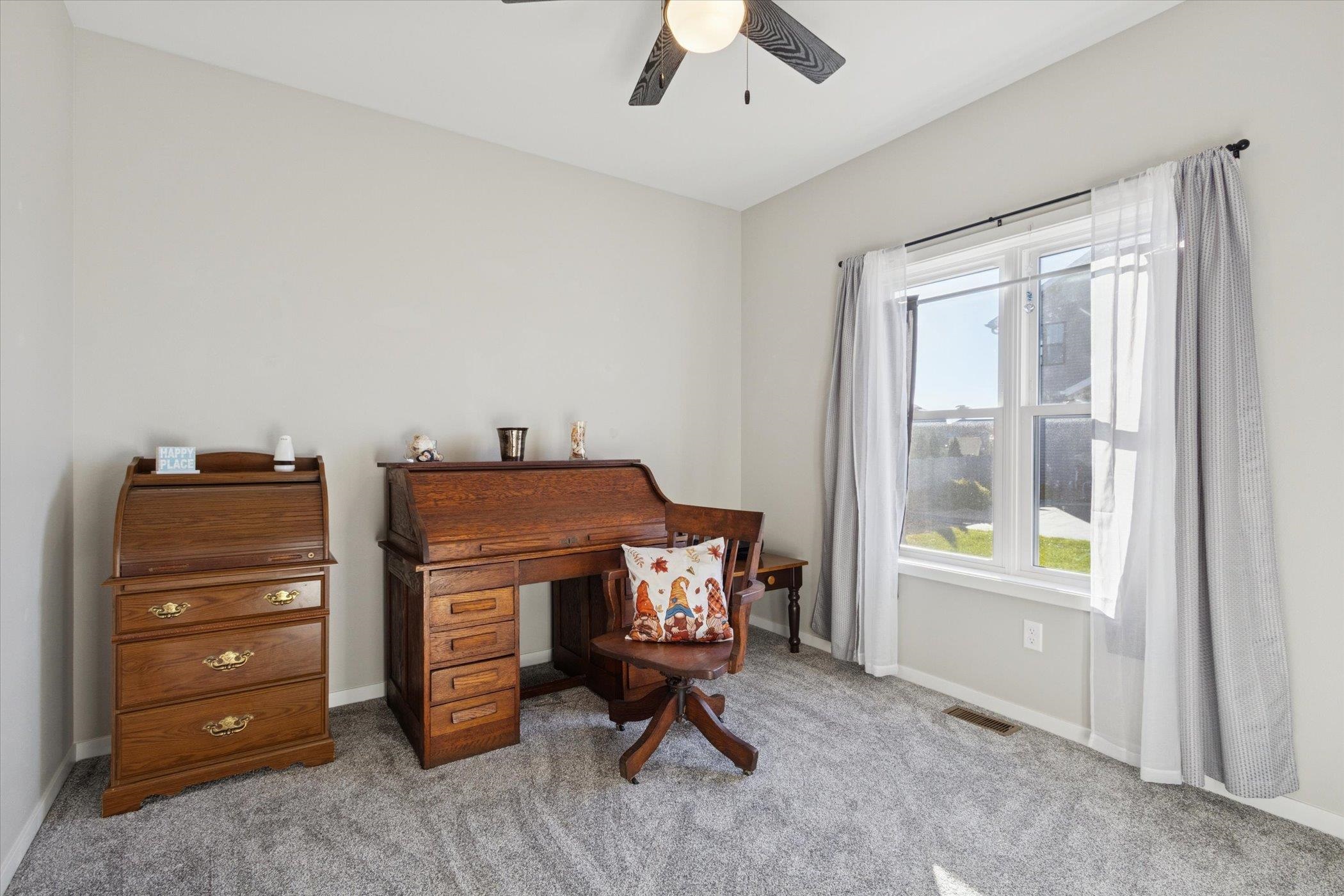 3189 S Warbler Court