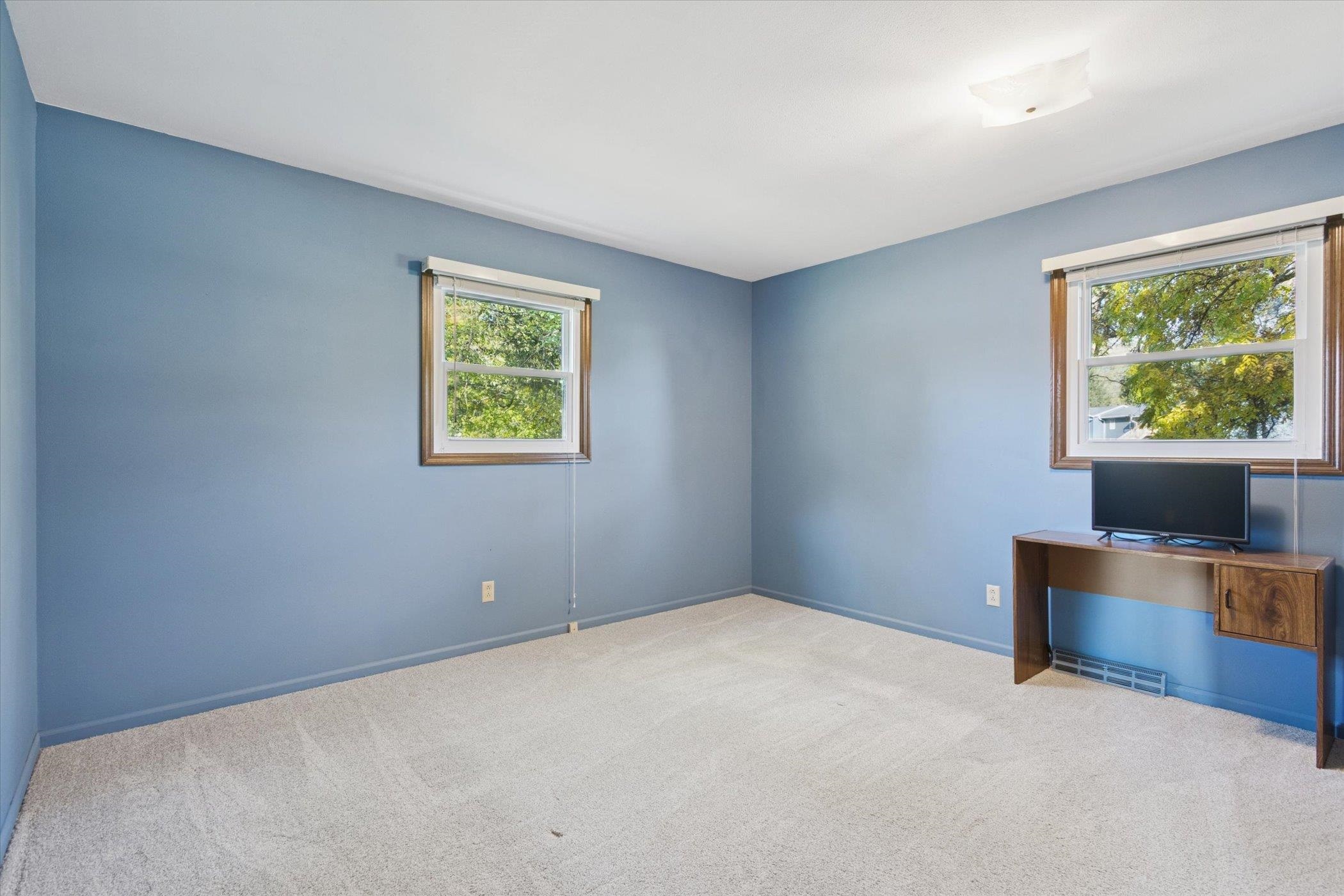 522 Lombard Drive