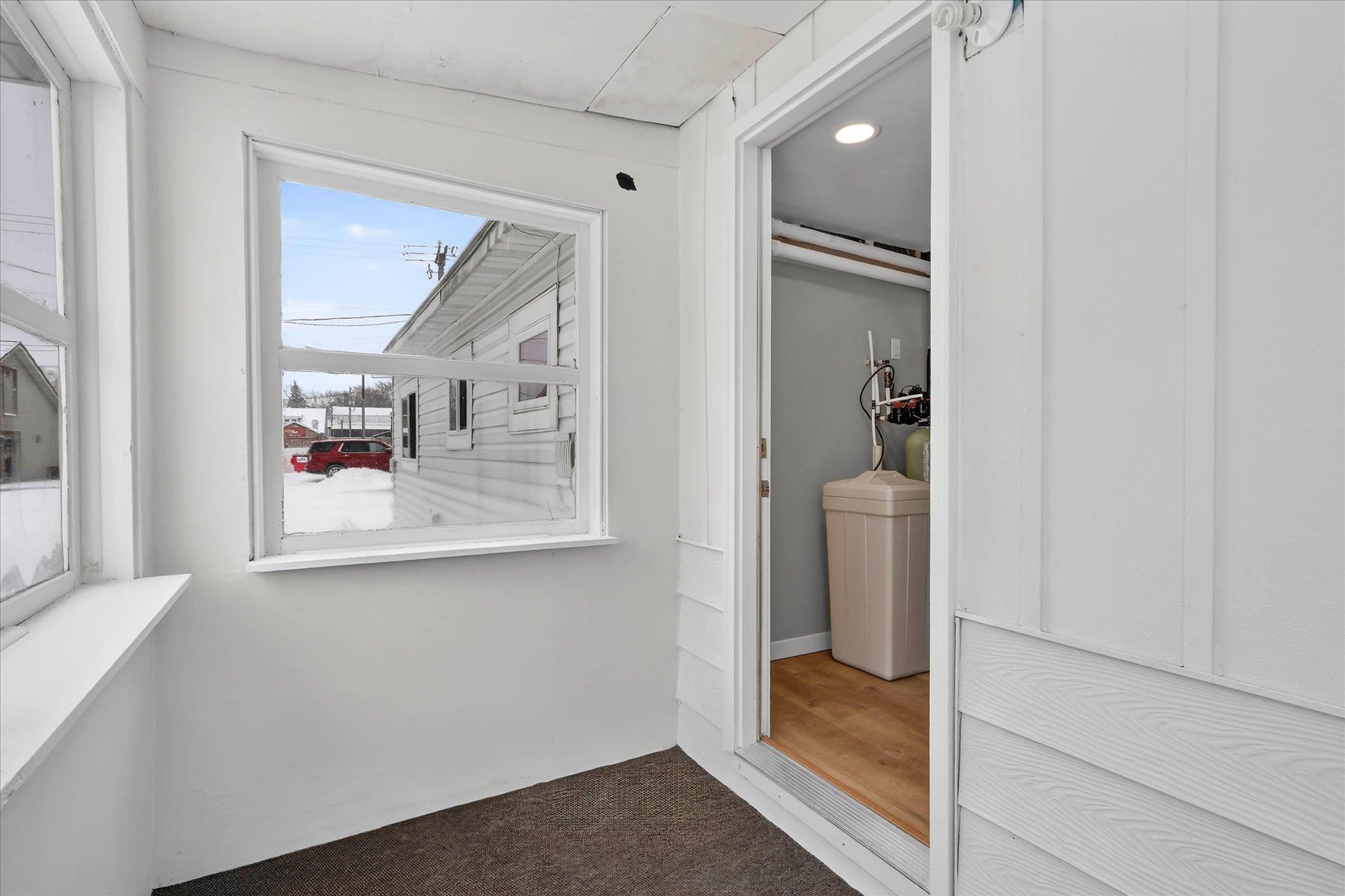 109 Front Street