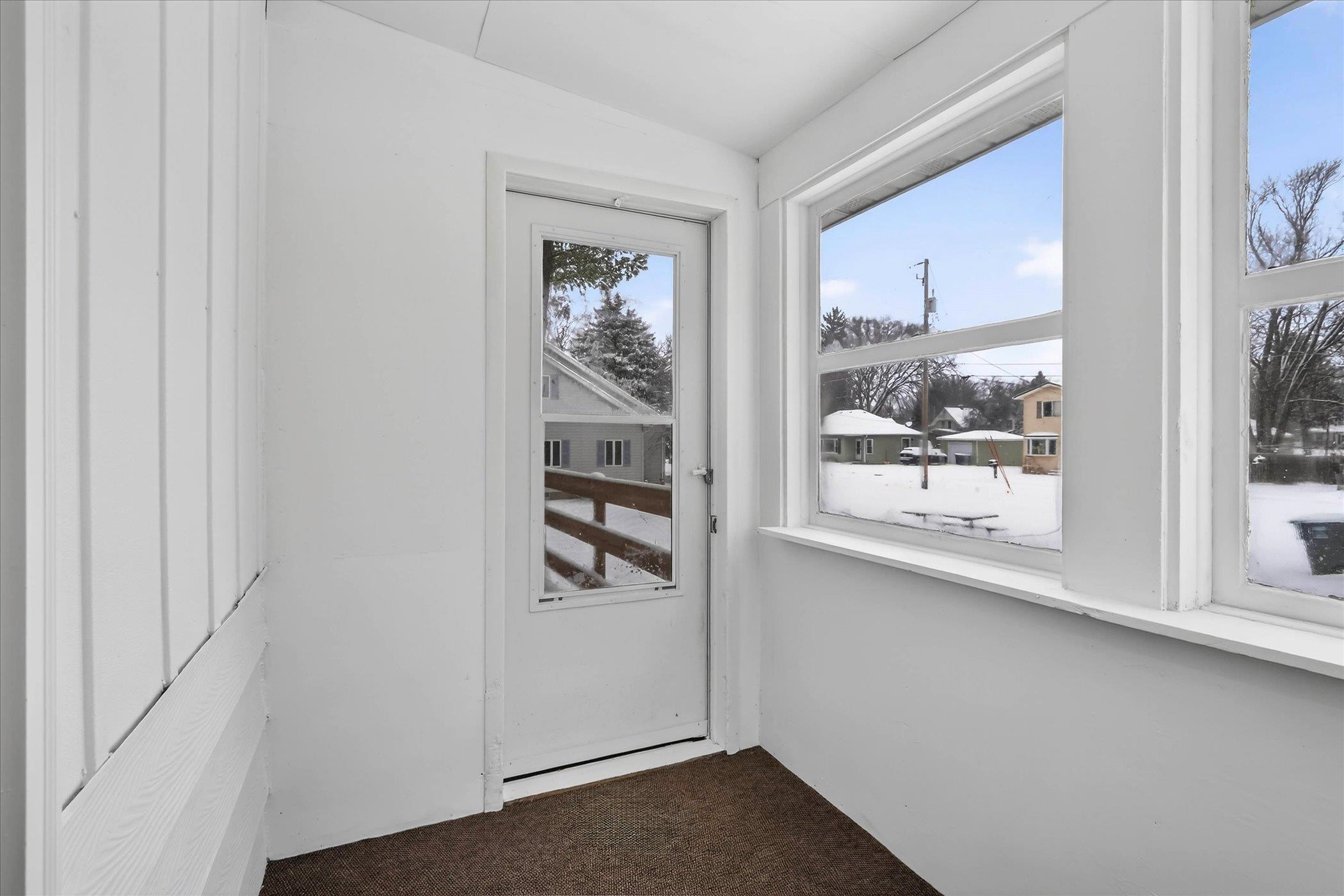 109 Front Street