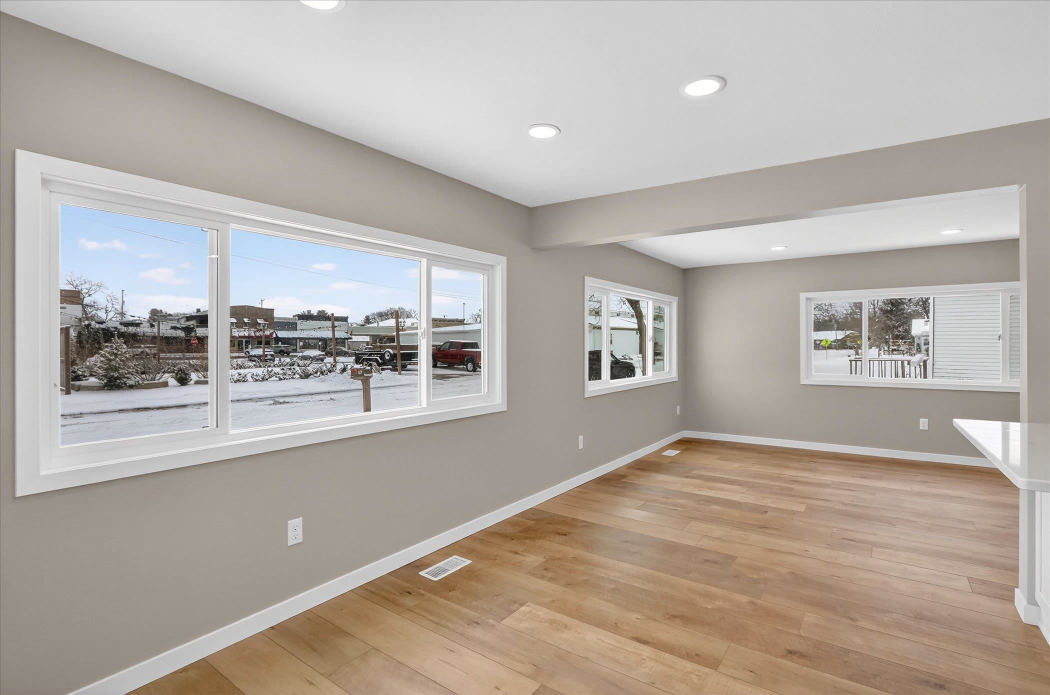 109 Front Street