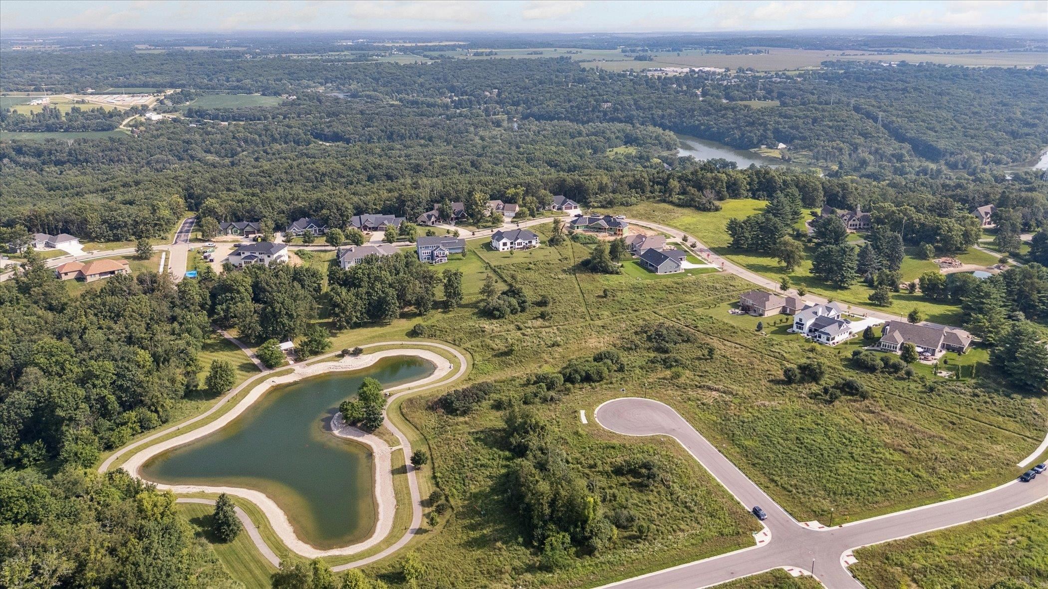 2868 Oakridge Court