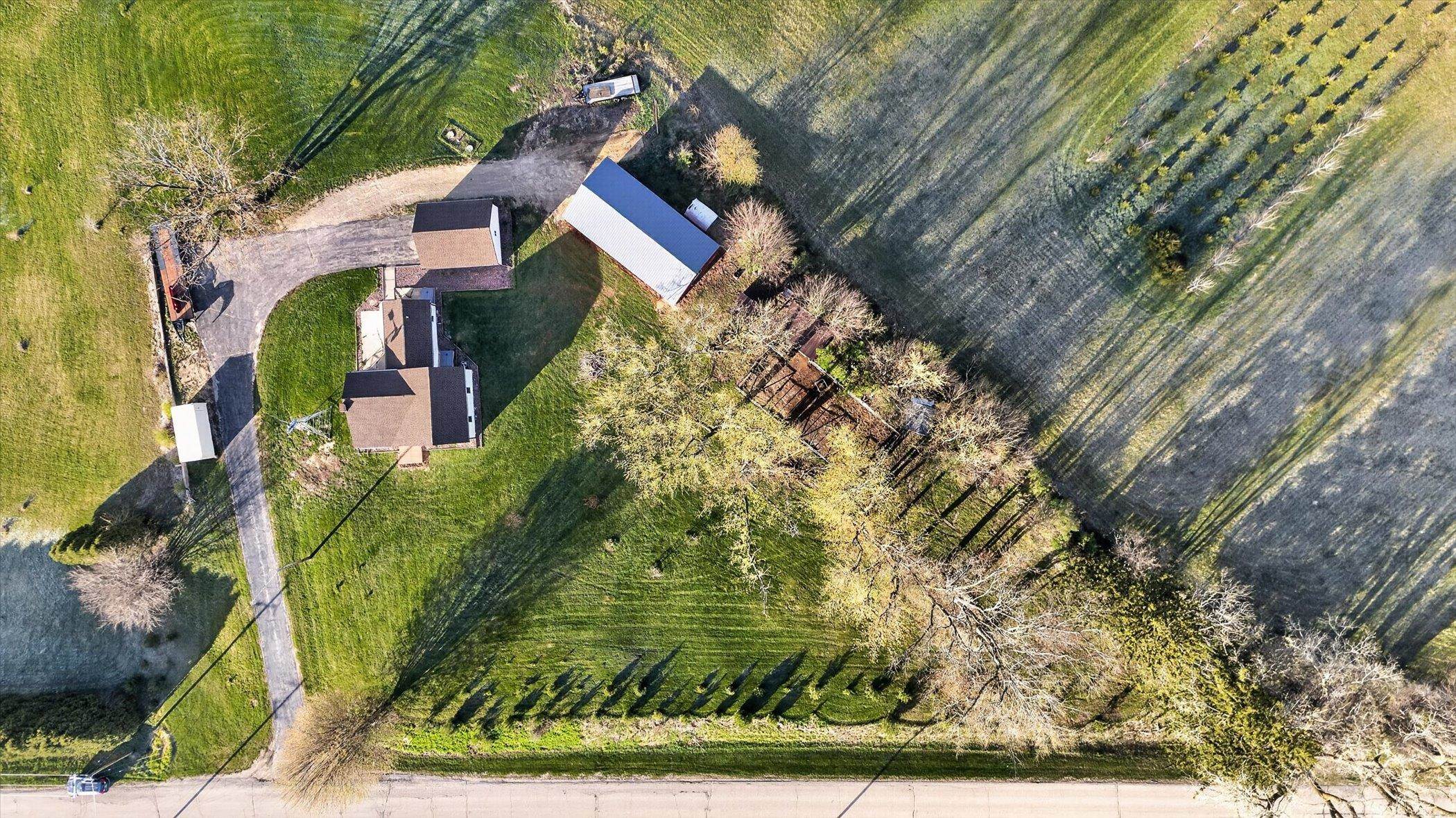 8357 N Territorial Road