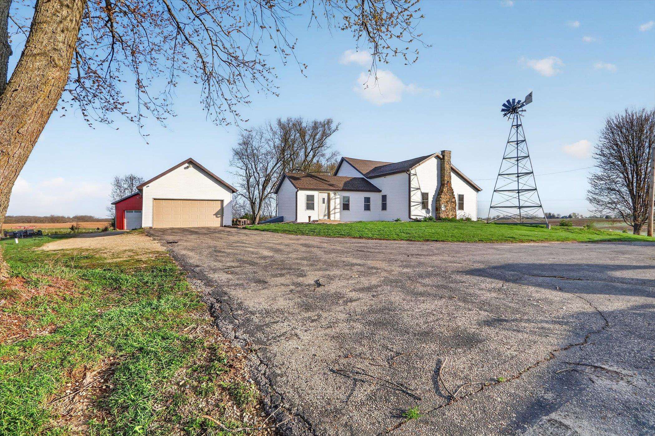 8357 N Territorial Road