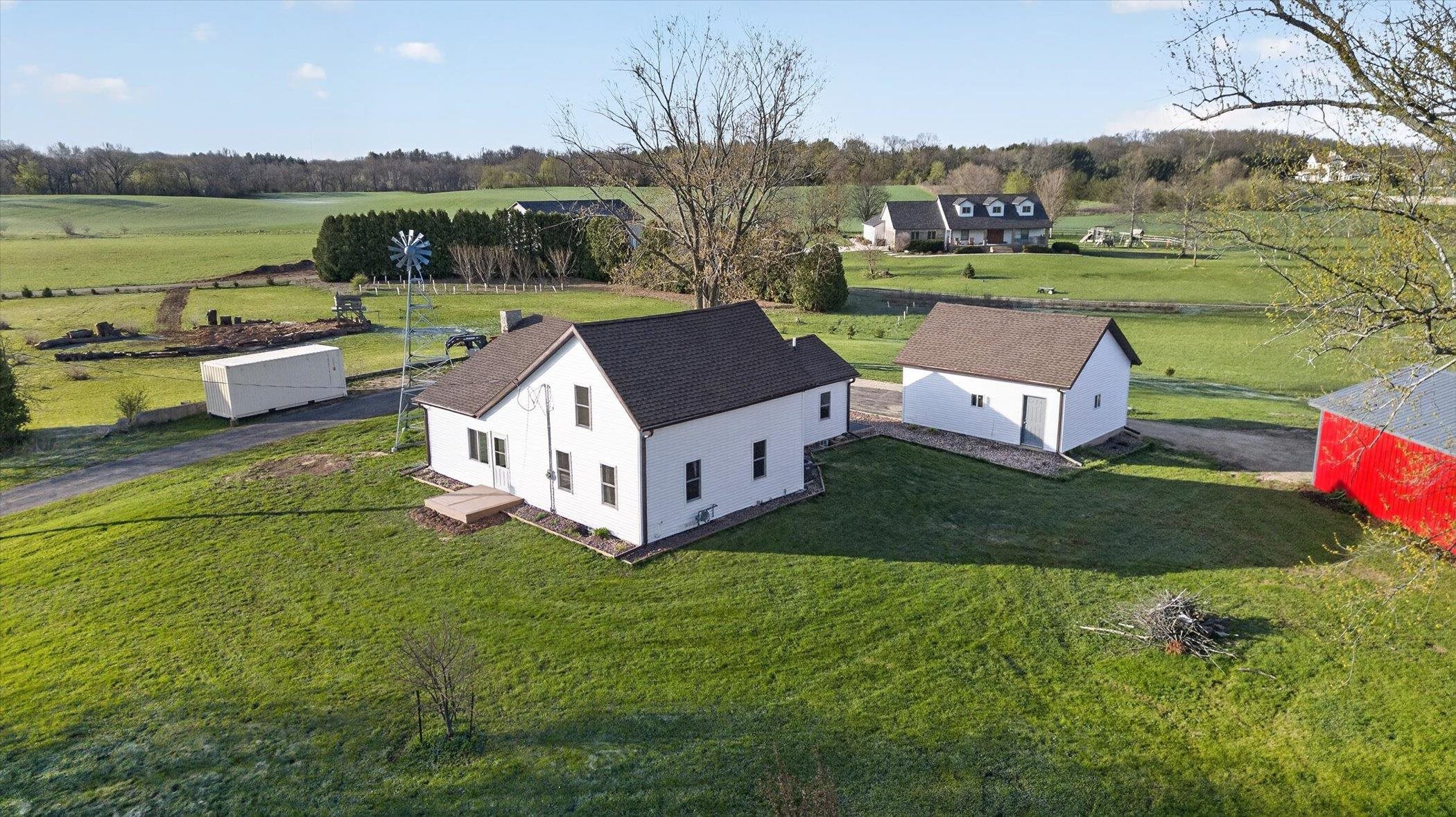 8357 N Territorial Road