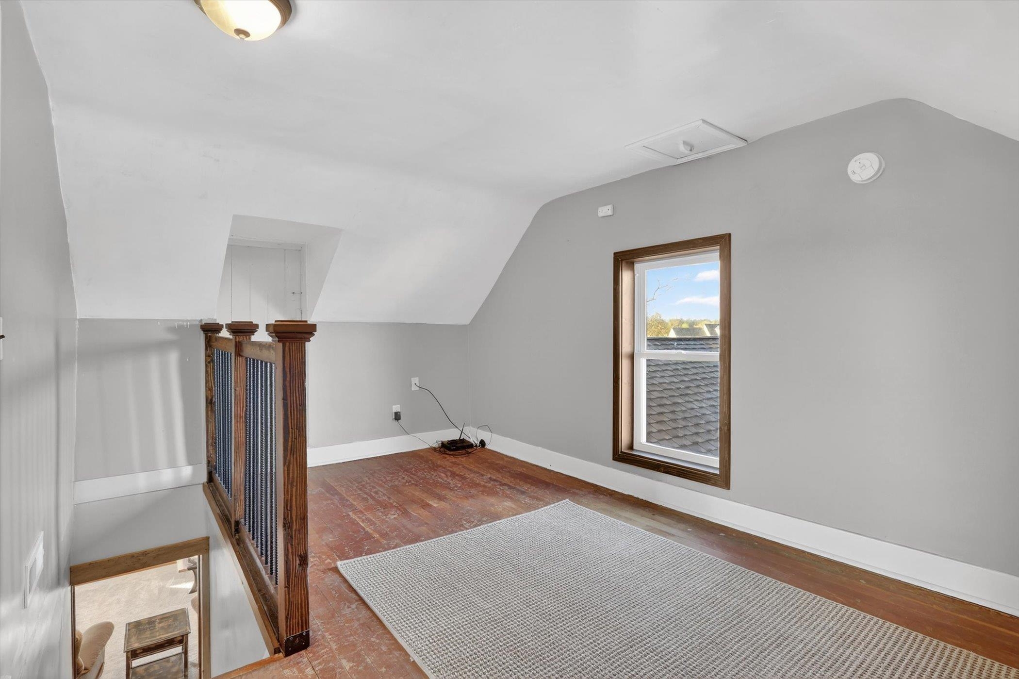 8357 N Territorial Road