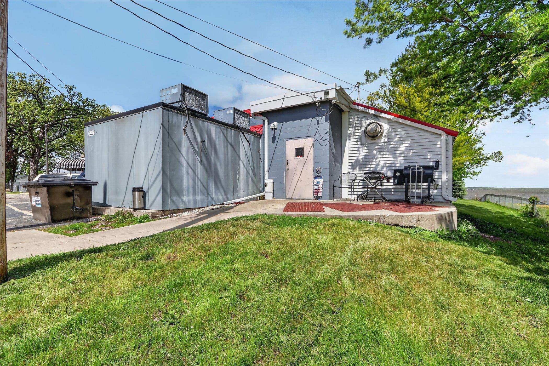 11802 N Charley Bluff Road