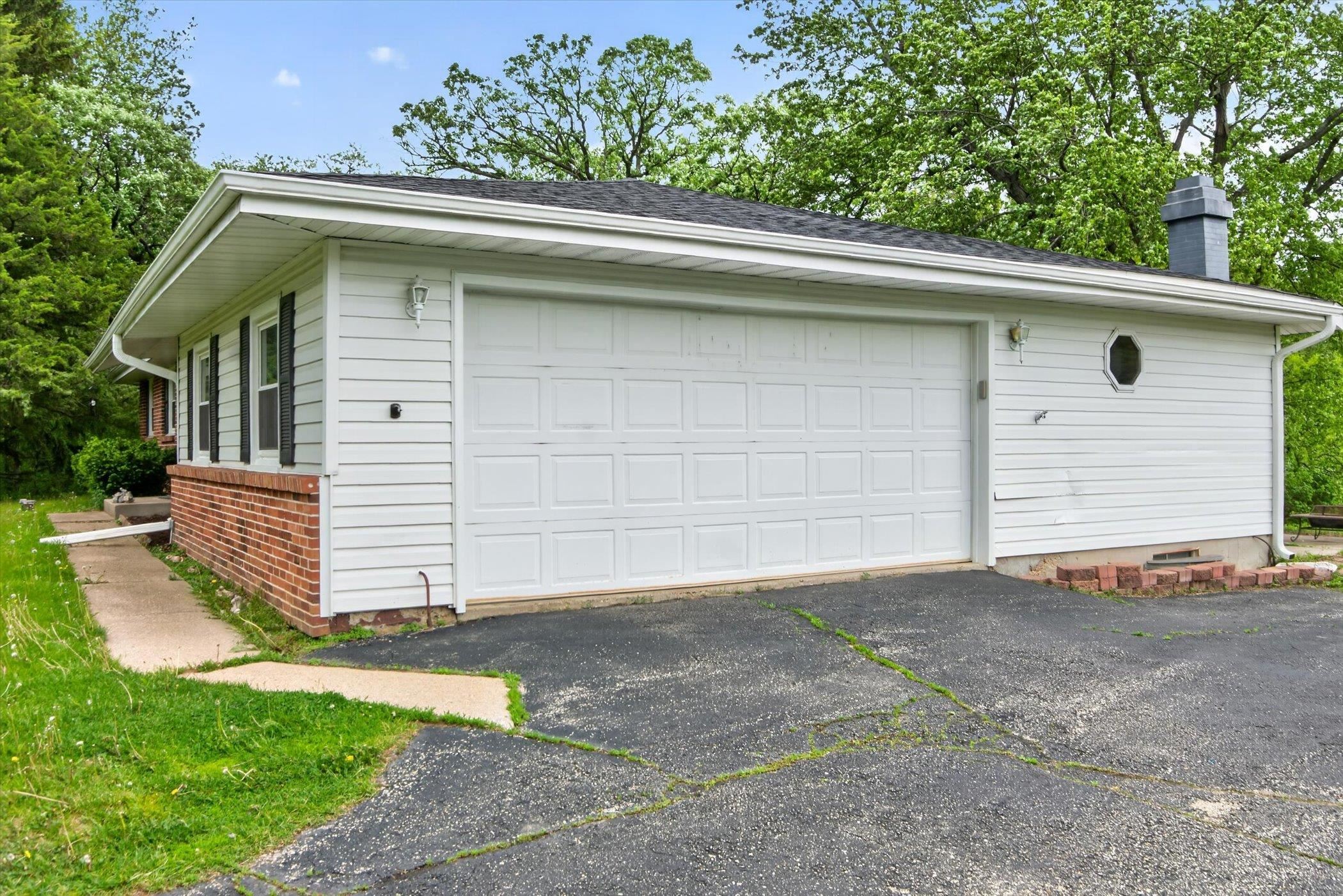3806 E Jacobs Drive