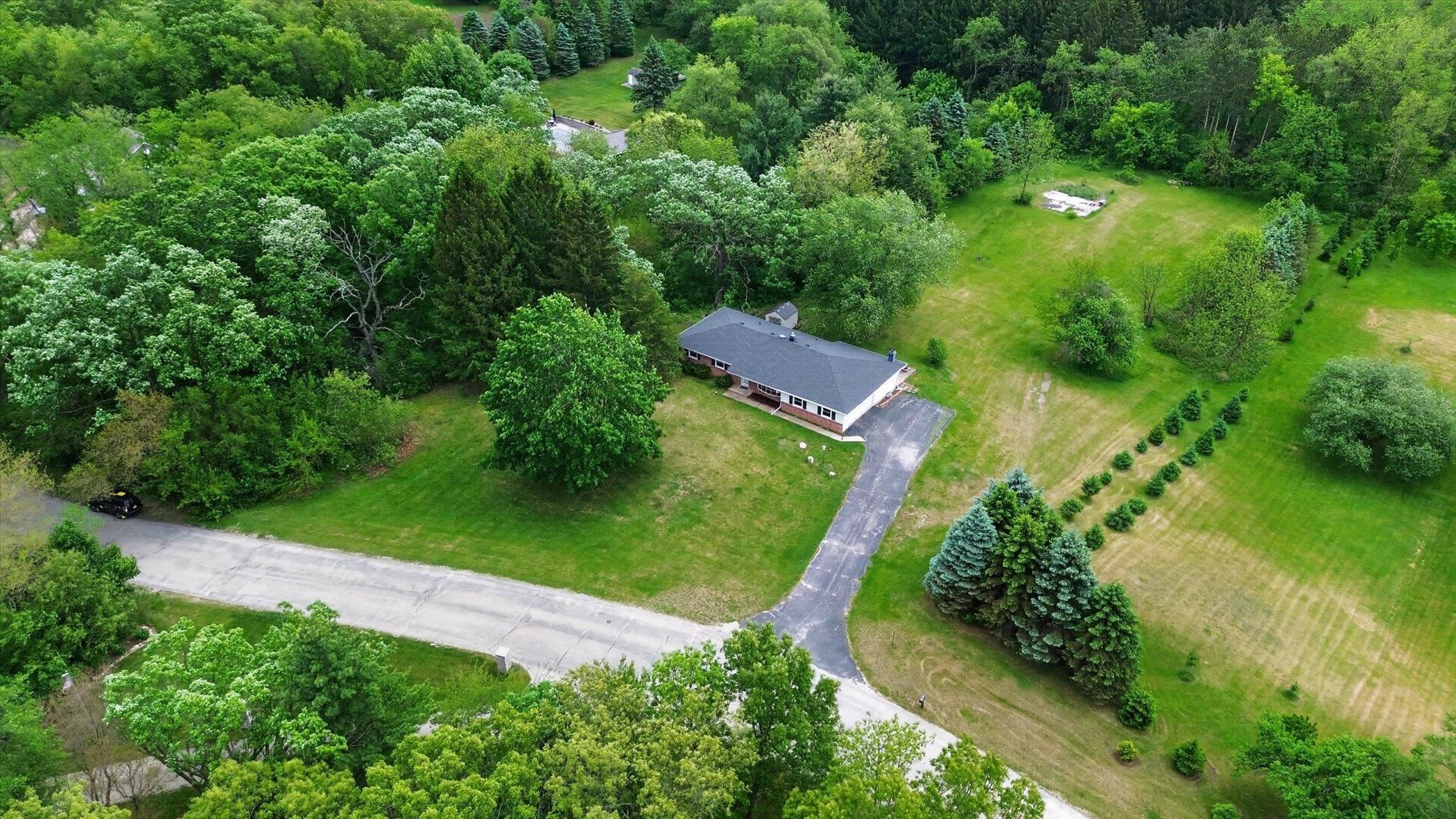 3806 E Jacobs Drive