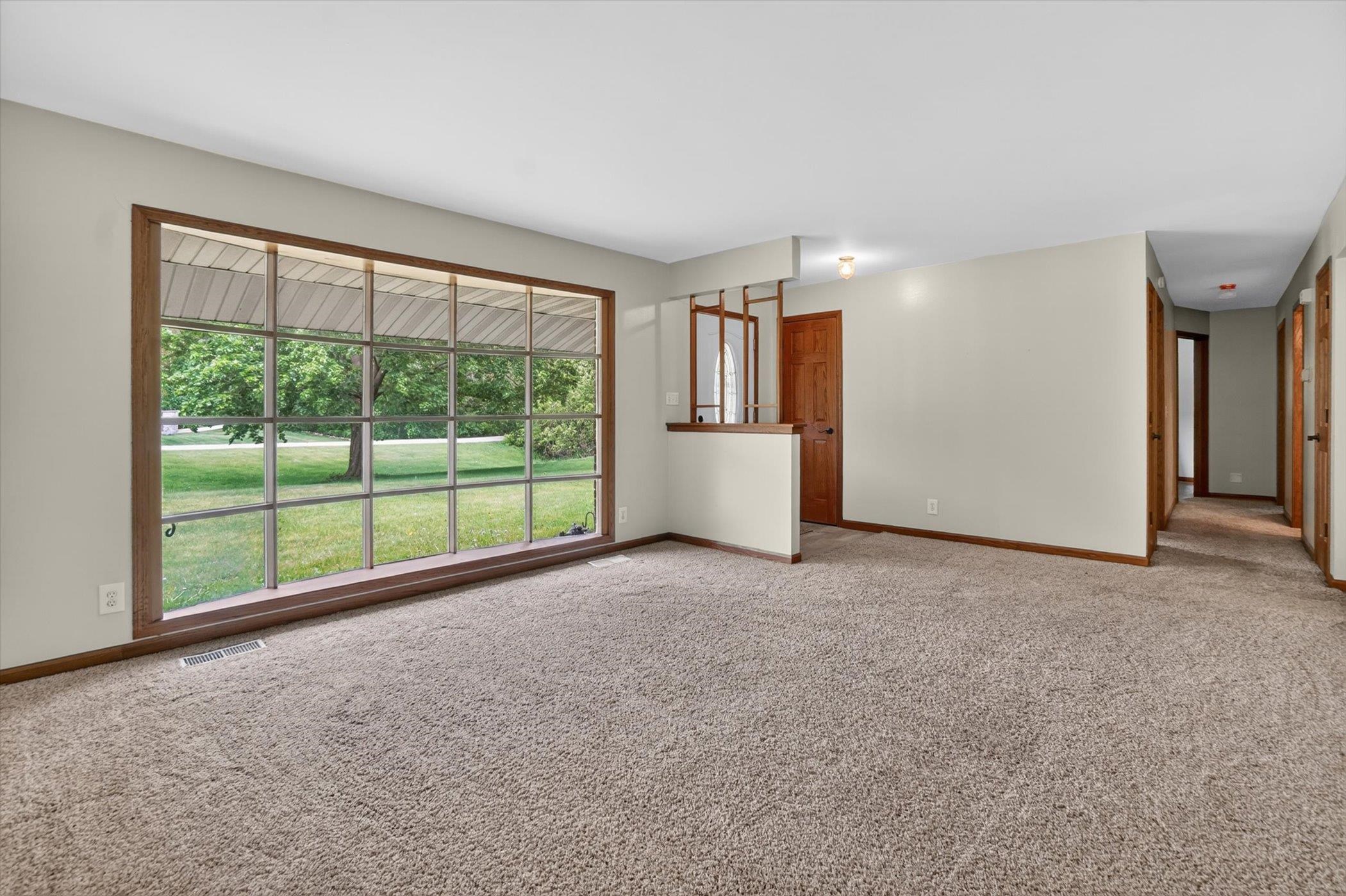 3806 E Jacobs Drive
