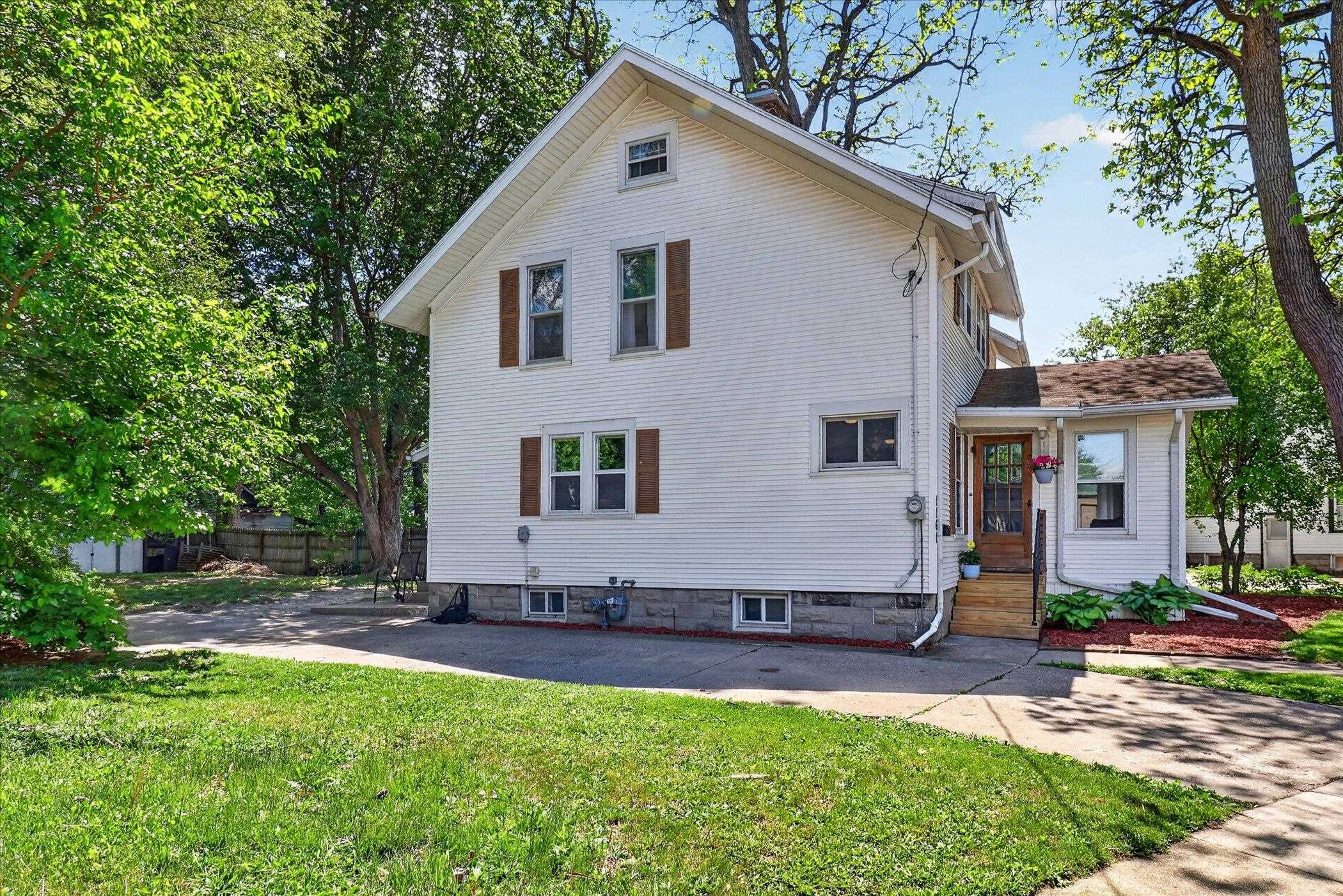 1161 Eaton Avenue