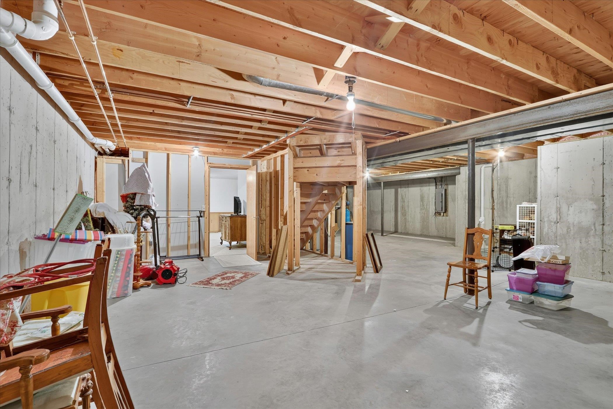 3835 Huntington Avenue