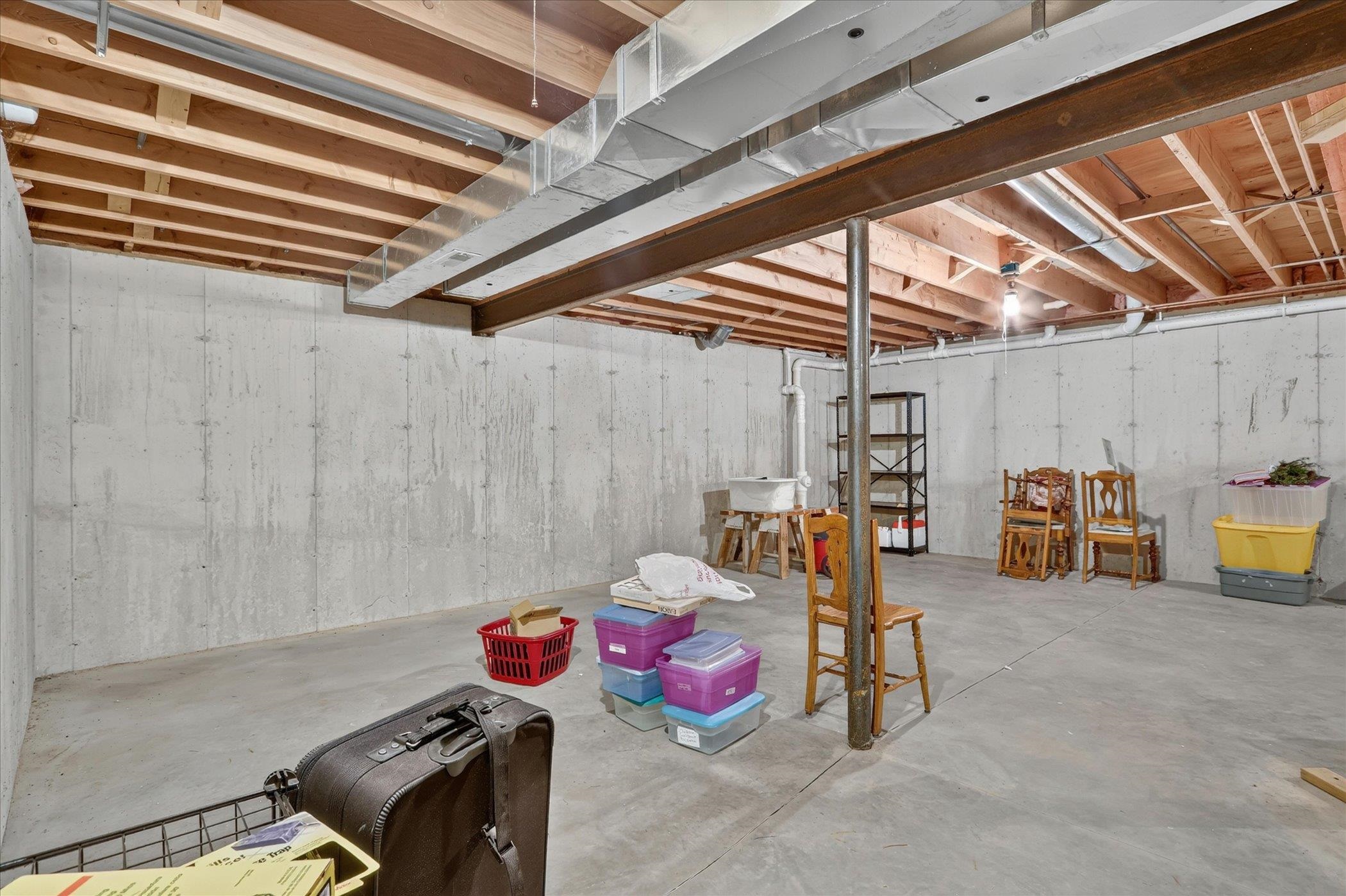3835 Huntington Avenue
