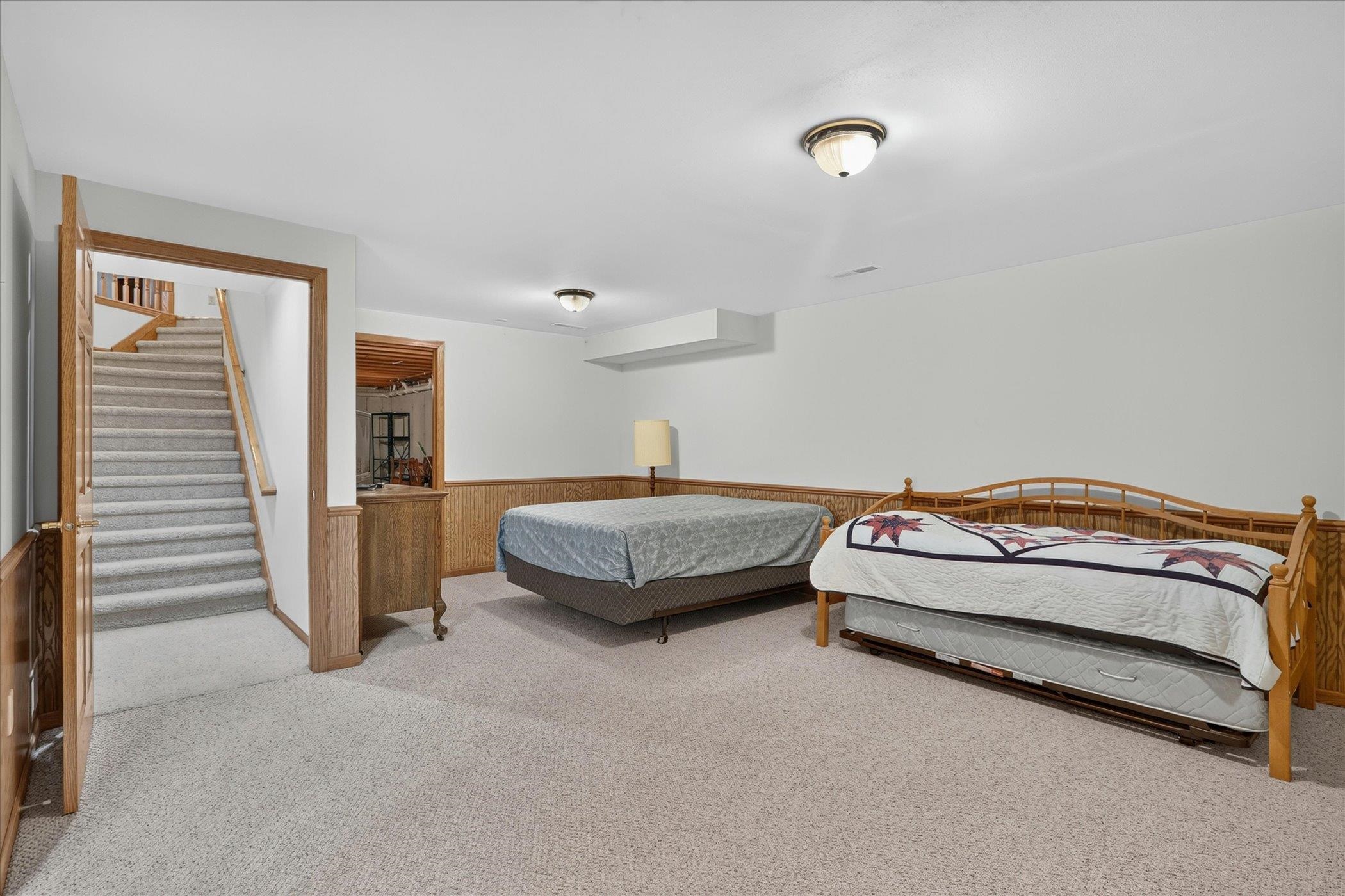 3835 Huntington Avenue