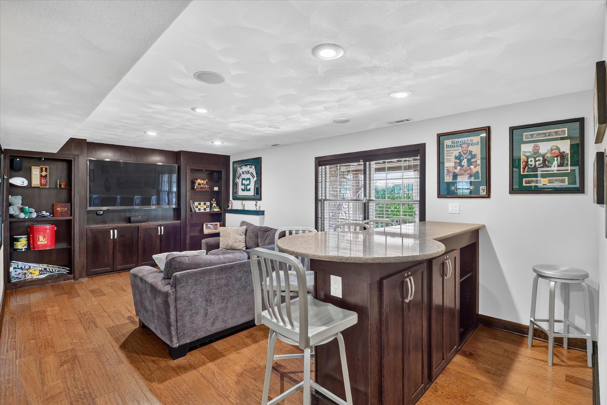 1038 Summerhill Drive