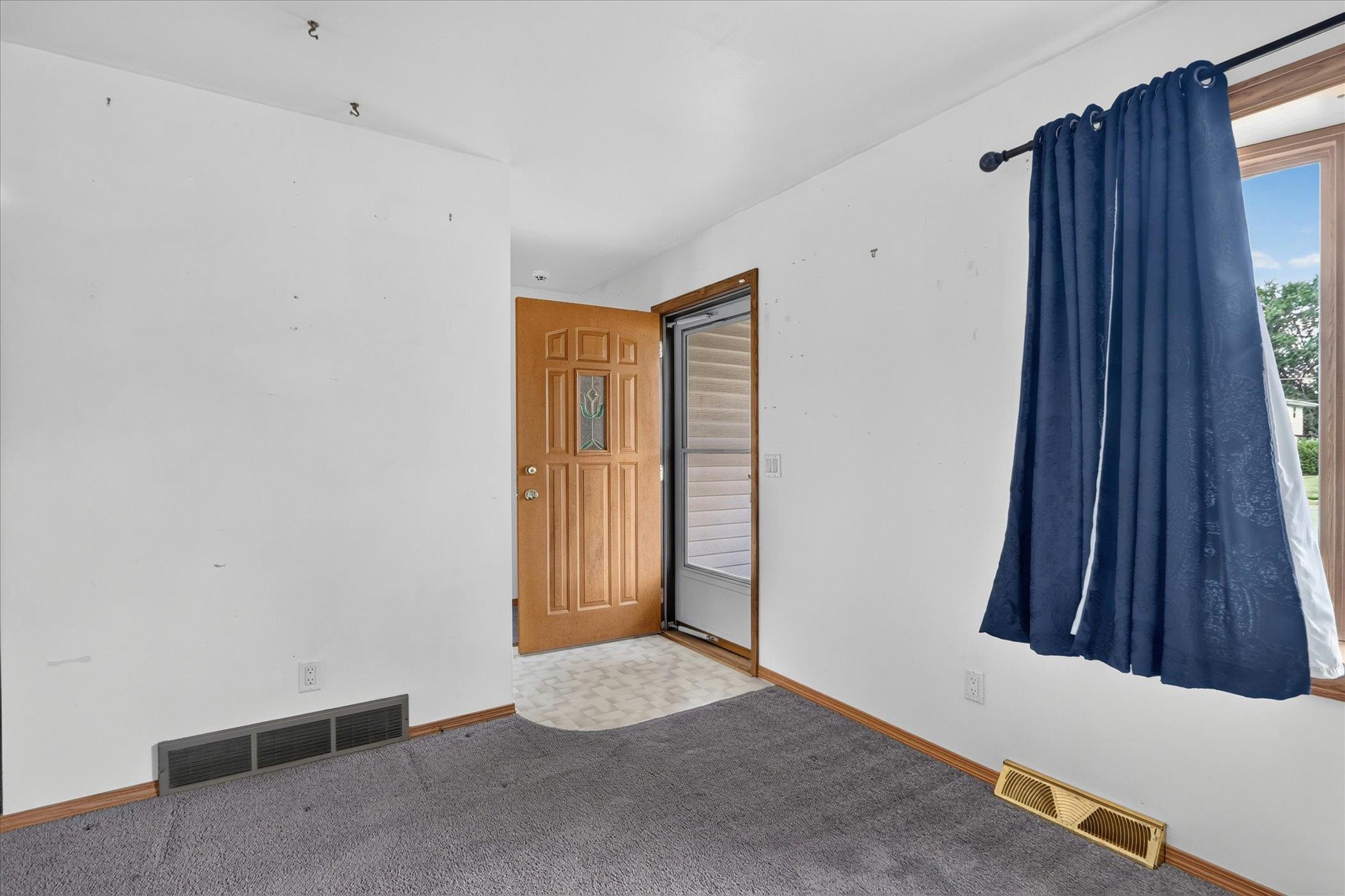 4 S Wright Road