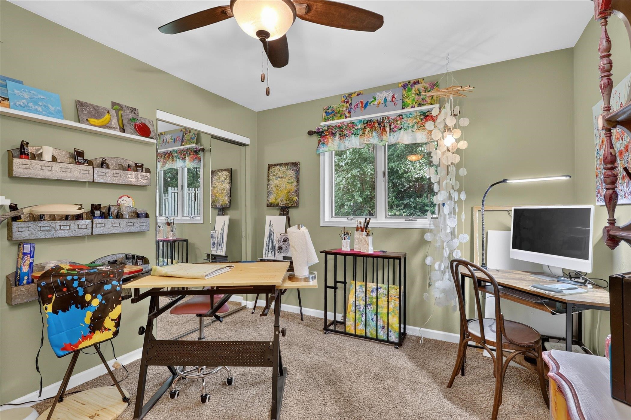 5738 S Splendor Valley Drive