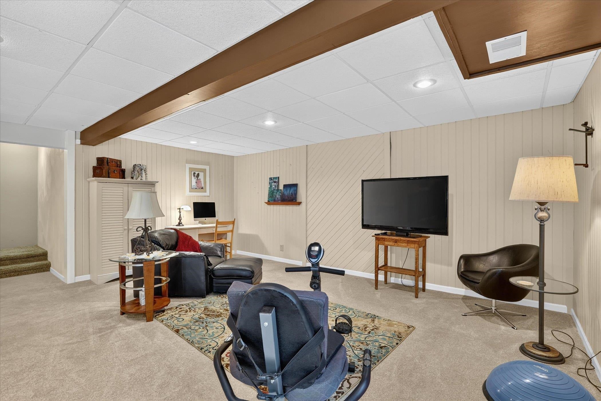 5738 S Splendor Valley Drive