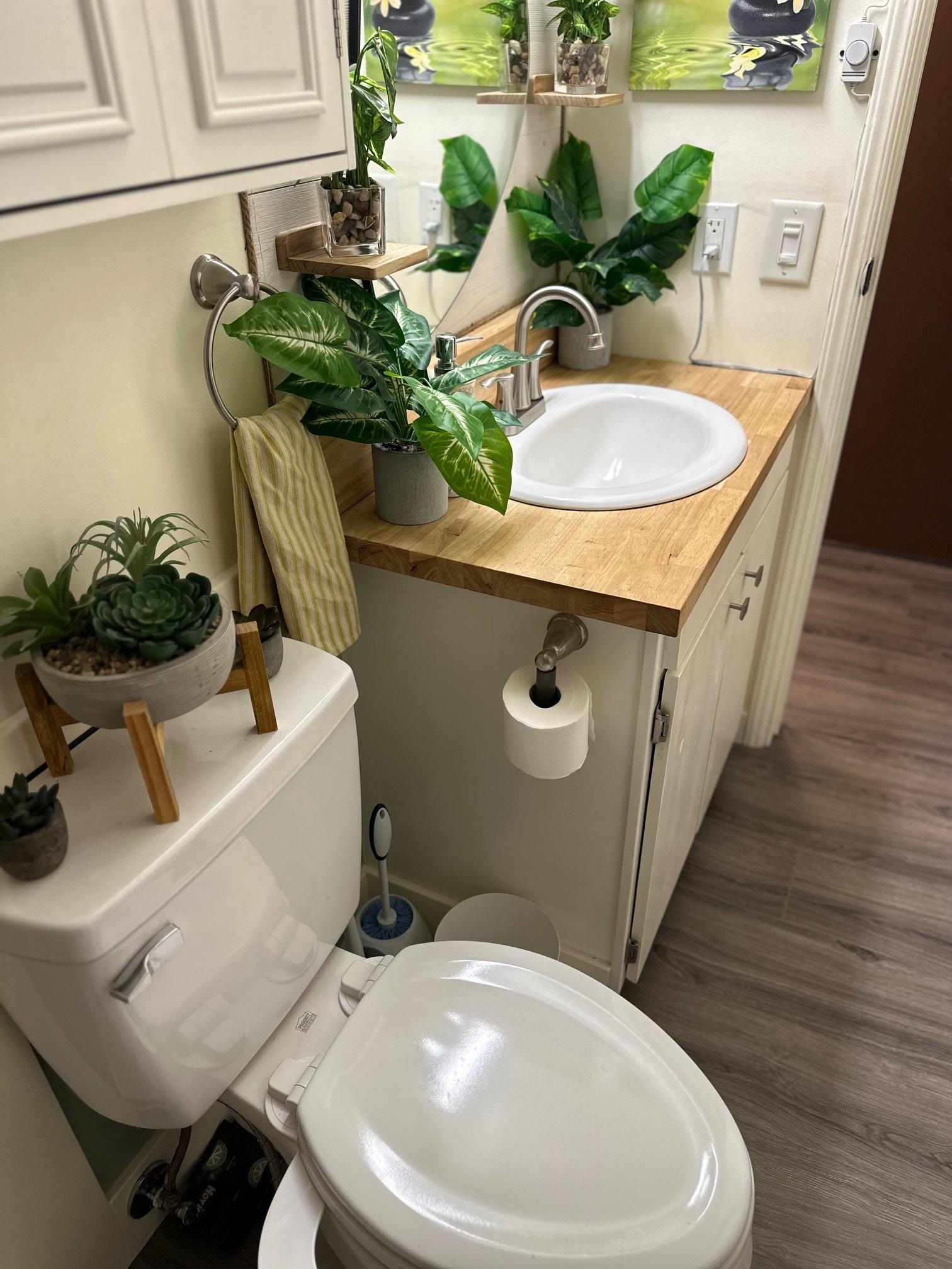 3740 Lower Honoapiilani Rd Unit: E102