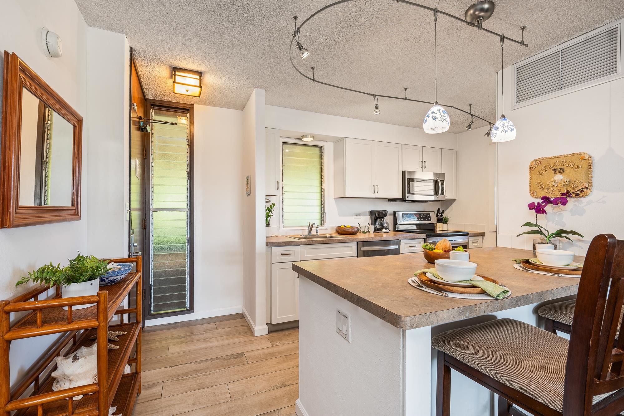 2661 KEKAA Dr Unit: E204