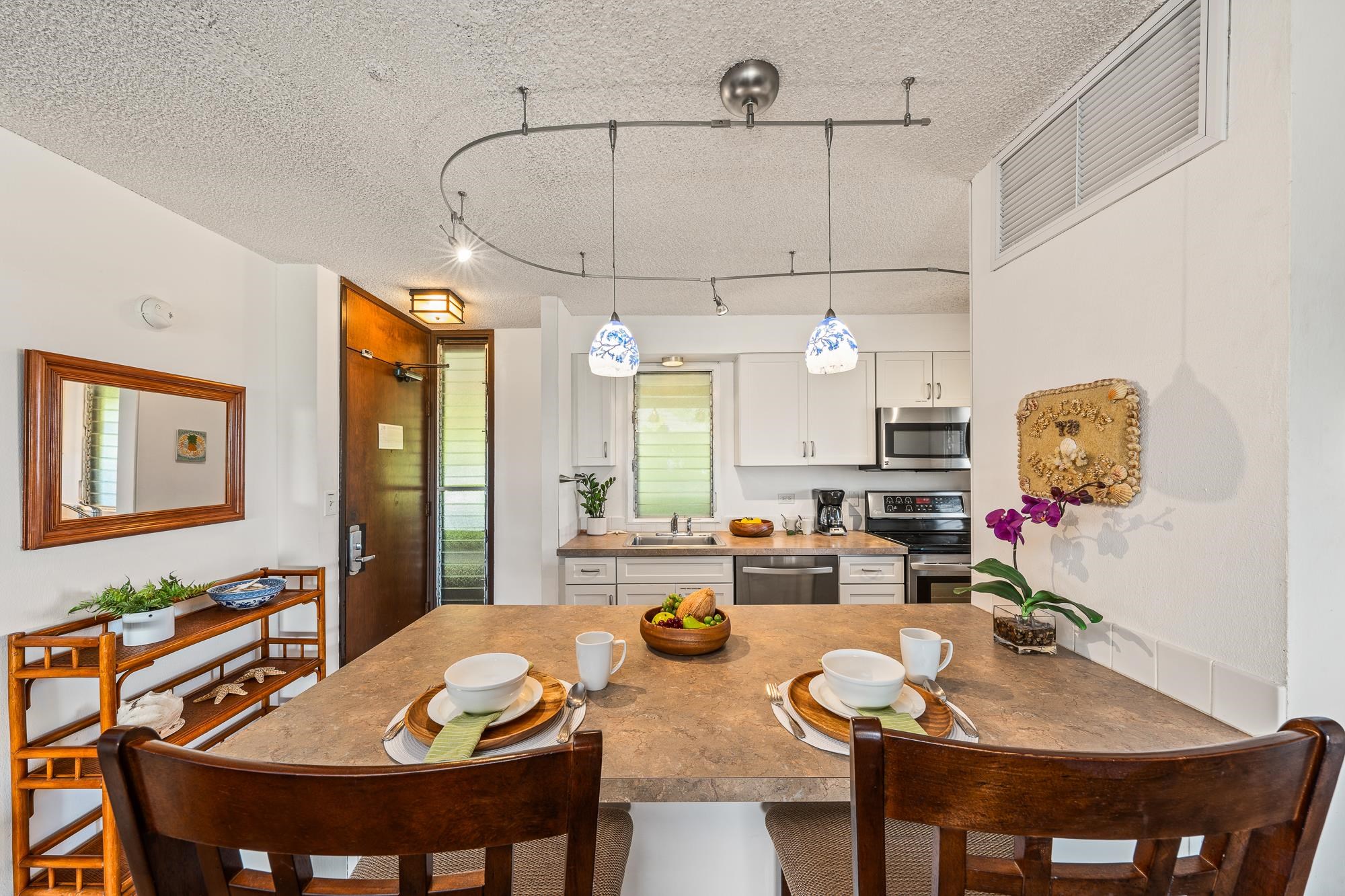 2661 KEKAA Dr Unit: E204