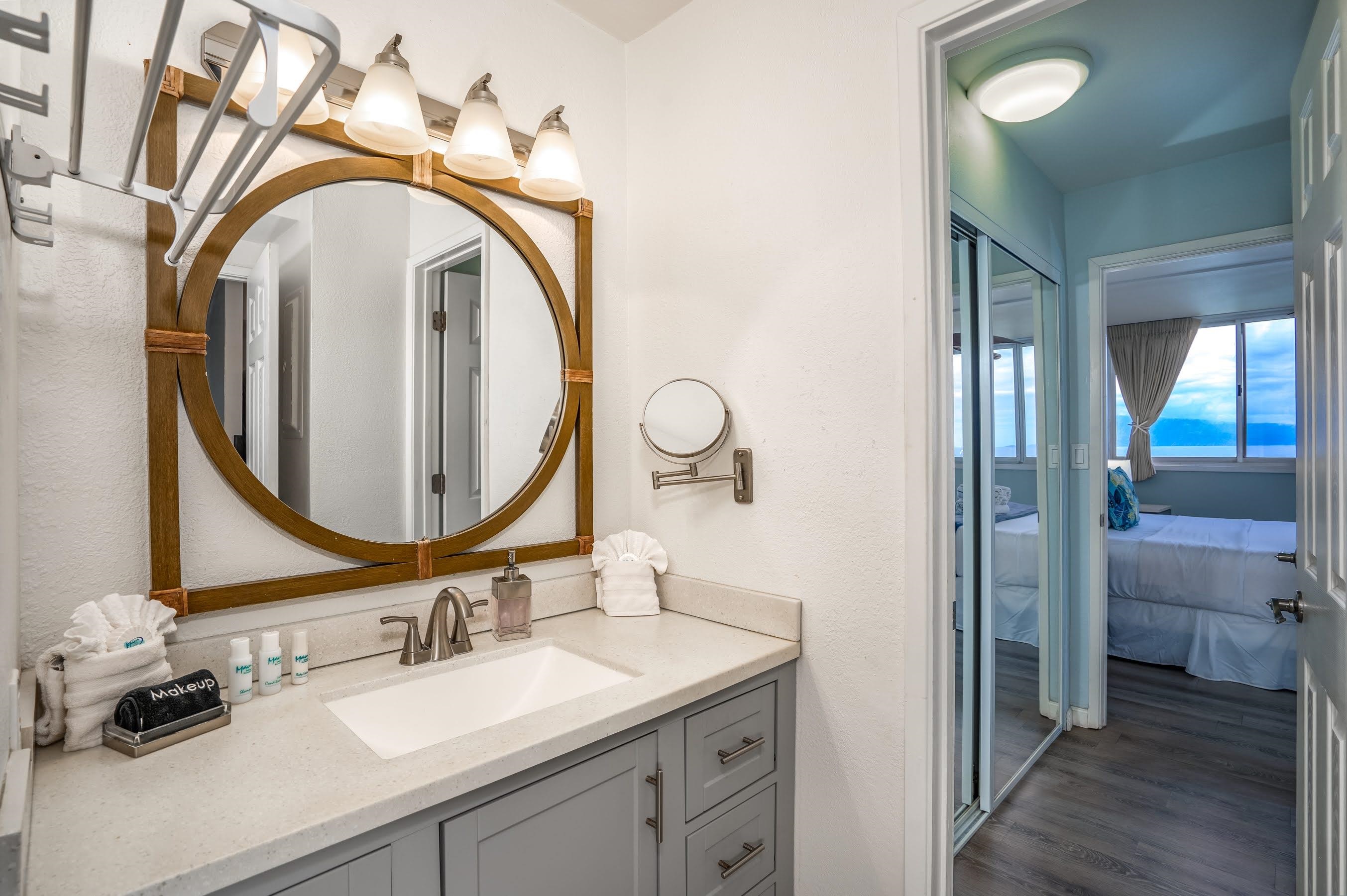 4365 Lower Honoapiilani Rd Unit: 709