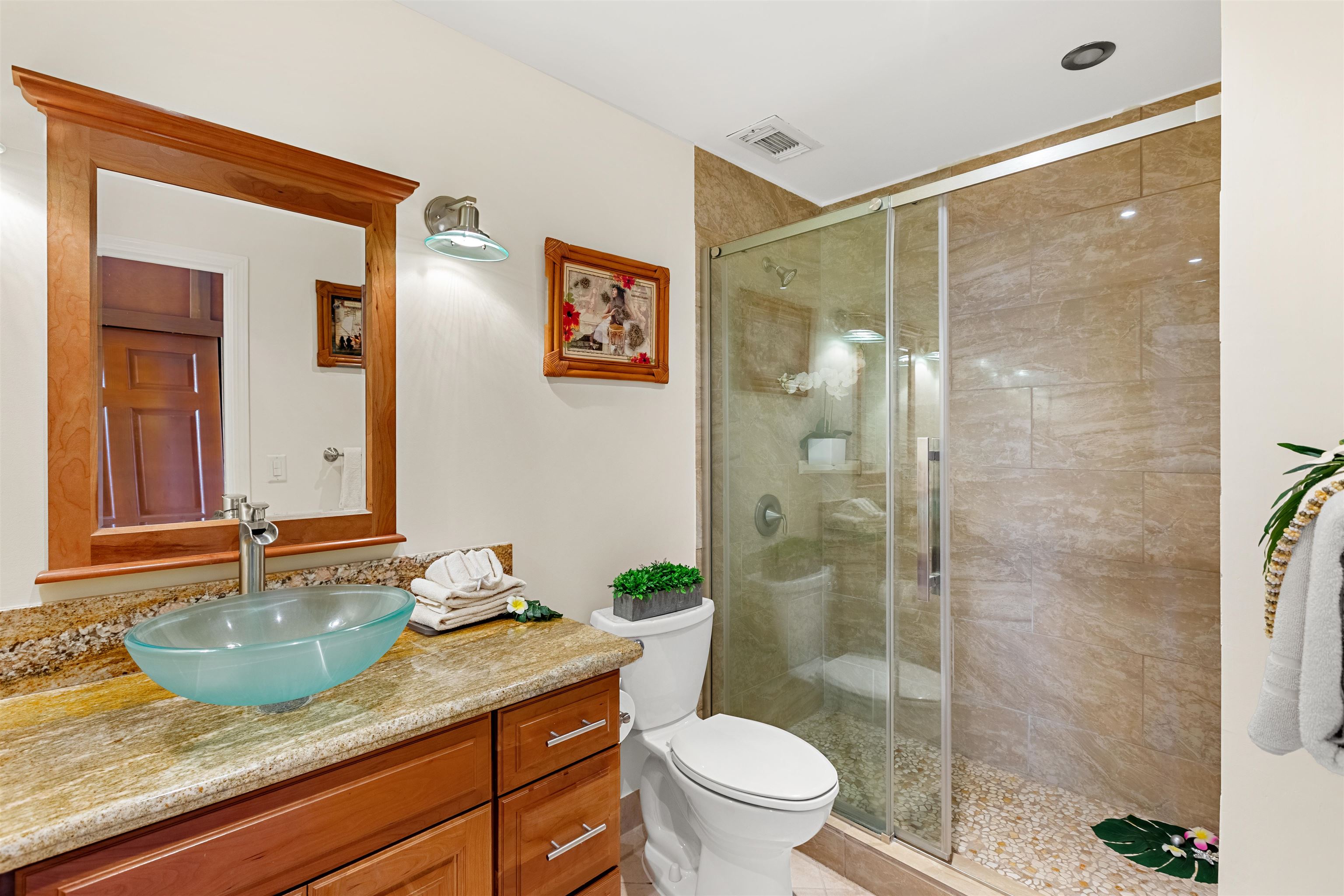 475 Front St Unit: 635