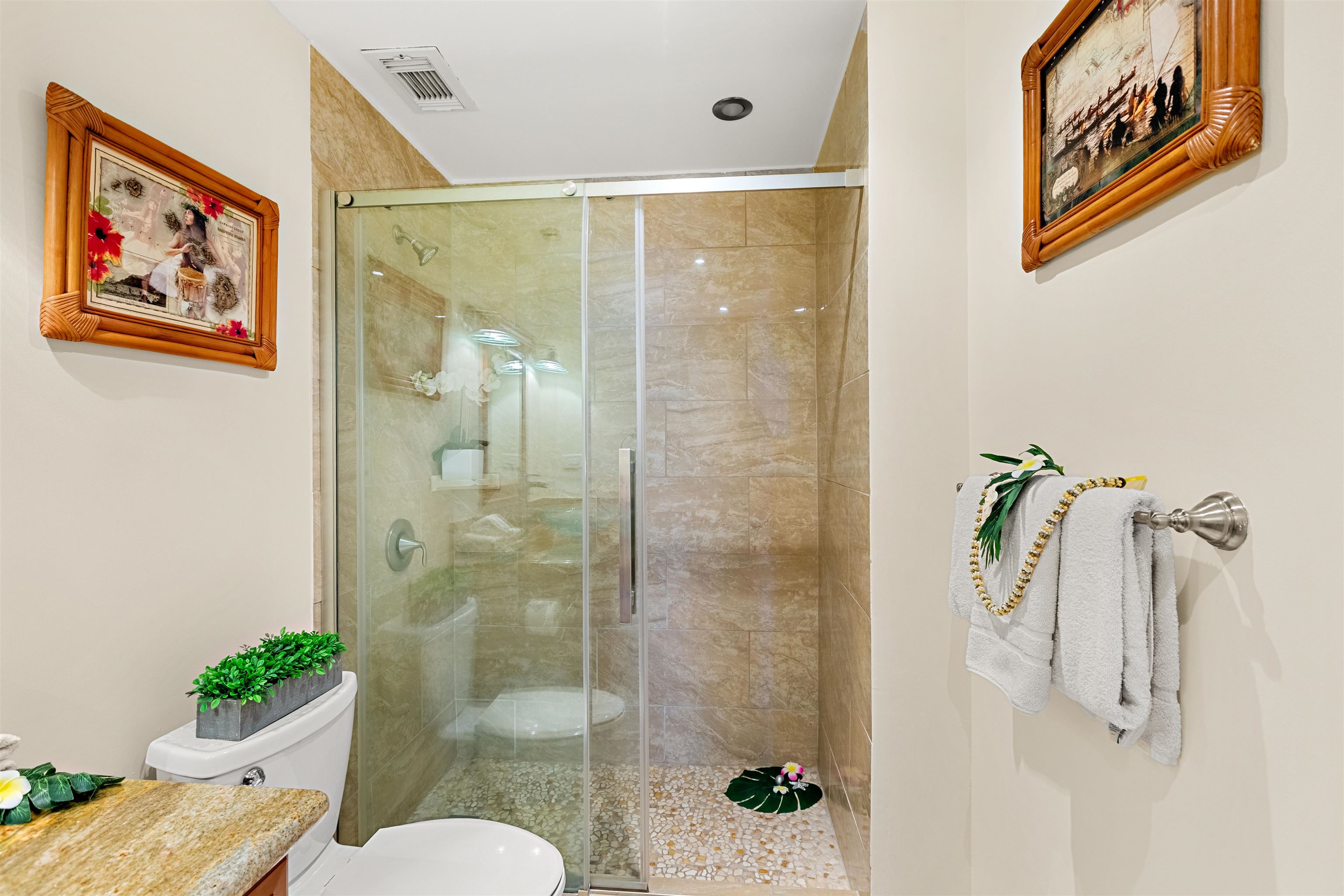 475 Front St Unit: 635