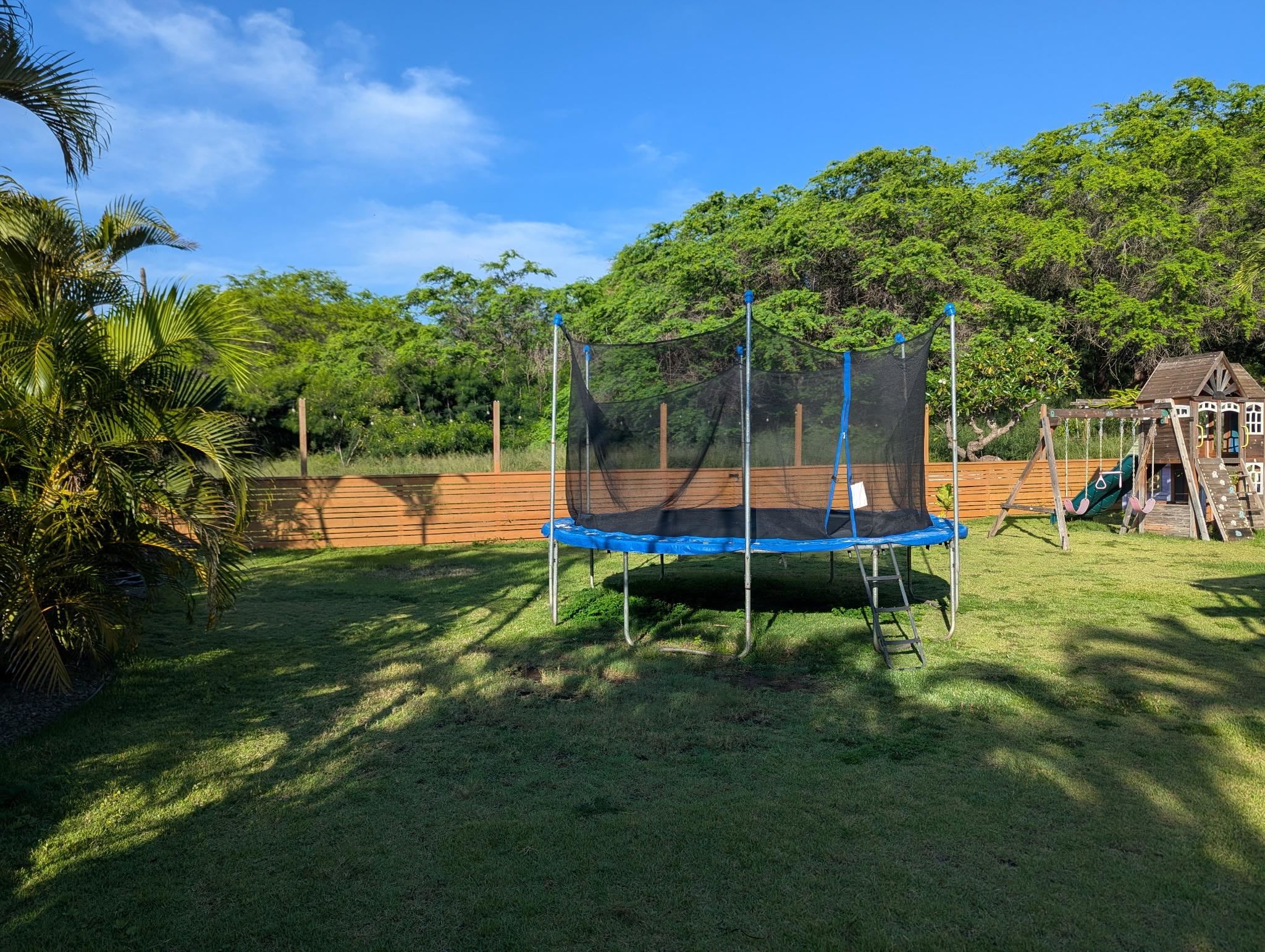 52 Kuukama St