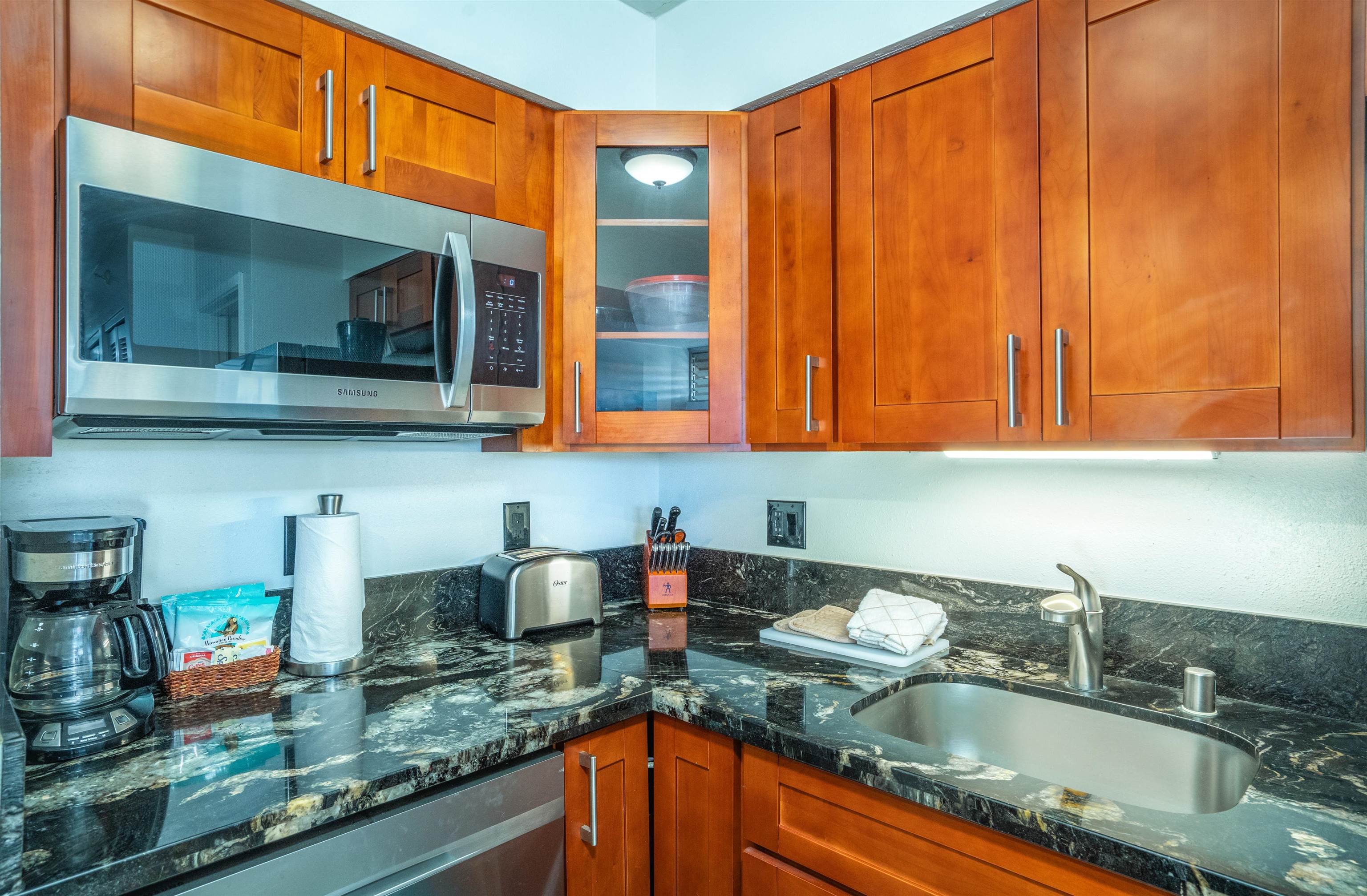 4365 Lower Honoapiilani Rd Unit: 1215