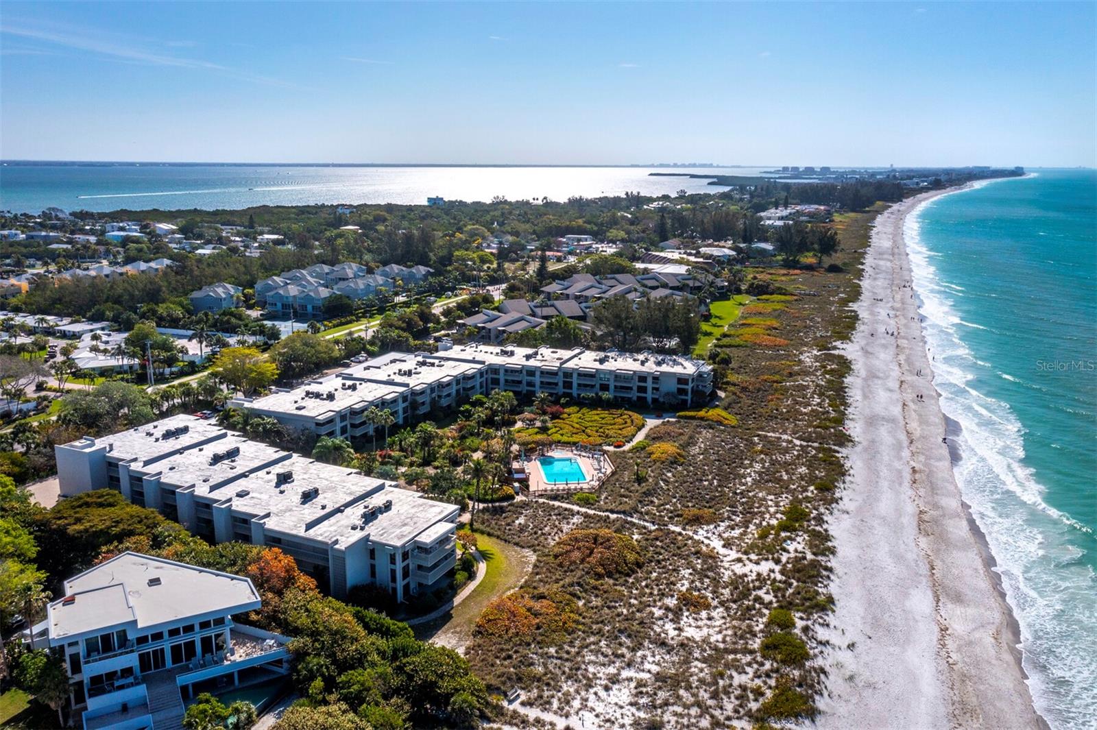 5757 GULF OF MEXICO DR #102