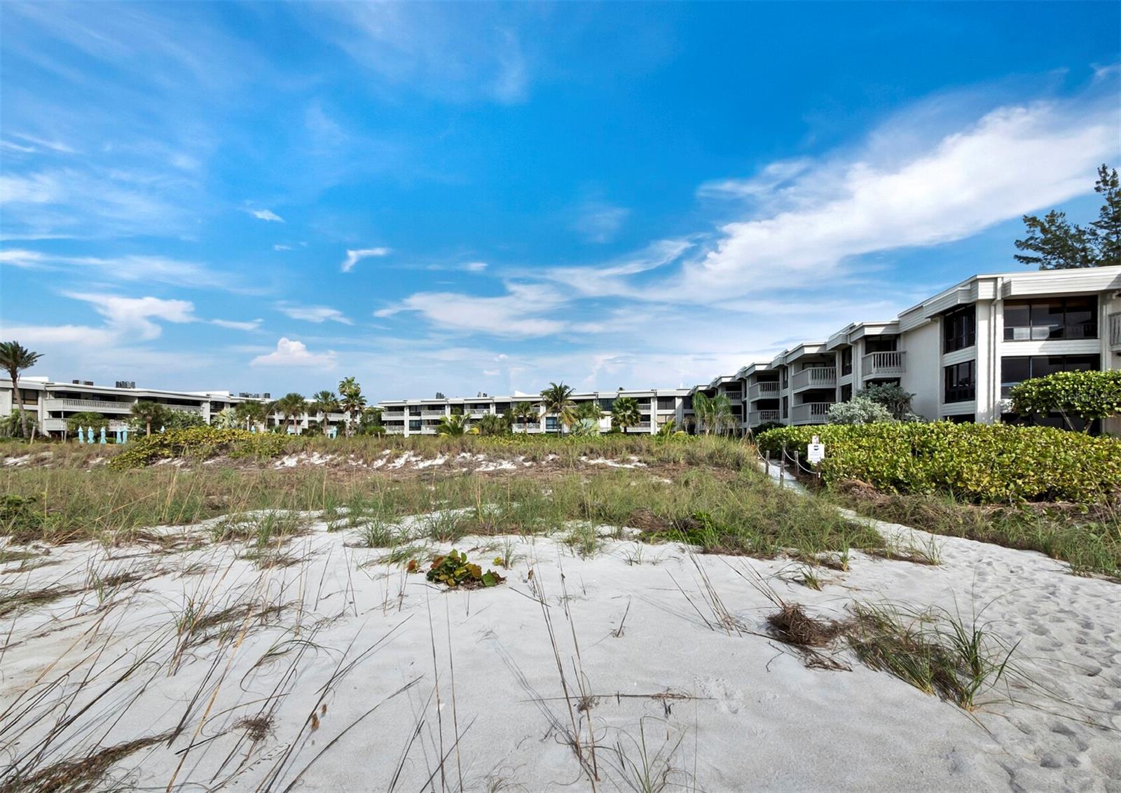 5757 GULF OF MEXICO DR #102