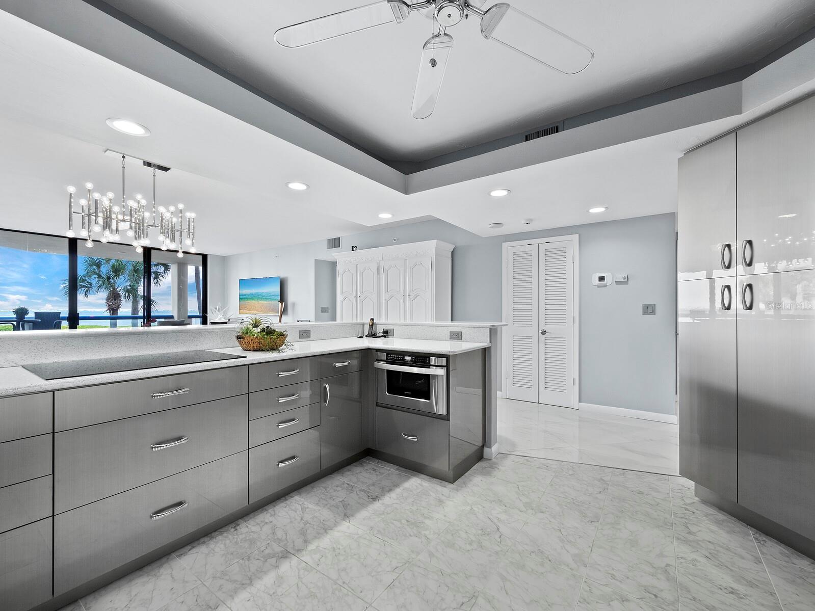 2110 HARBOURSIDE DR #514