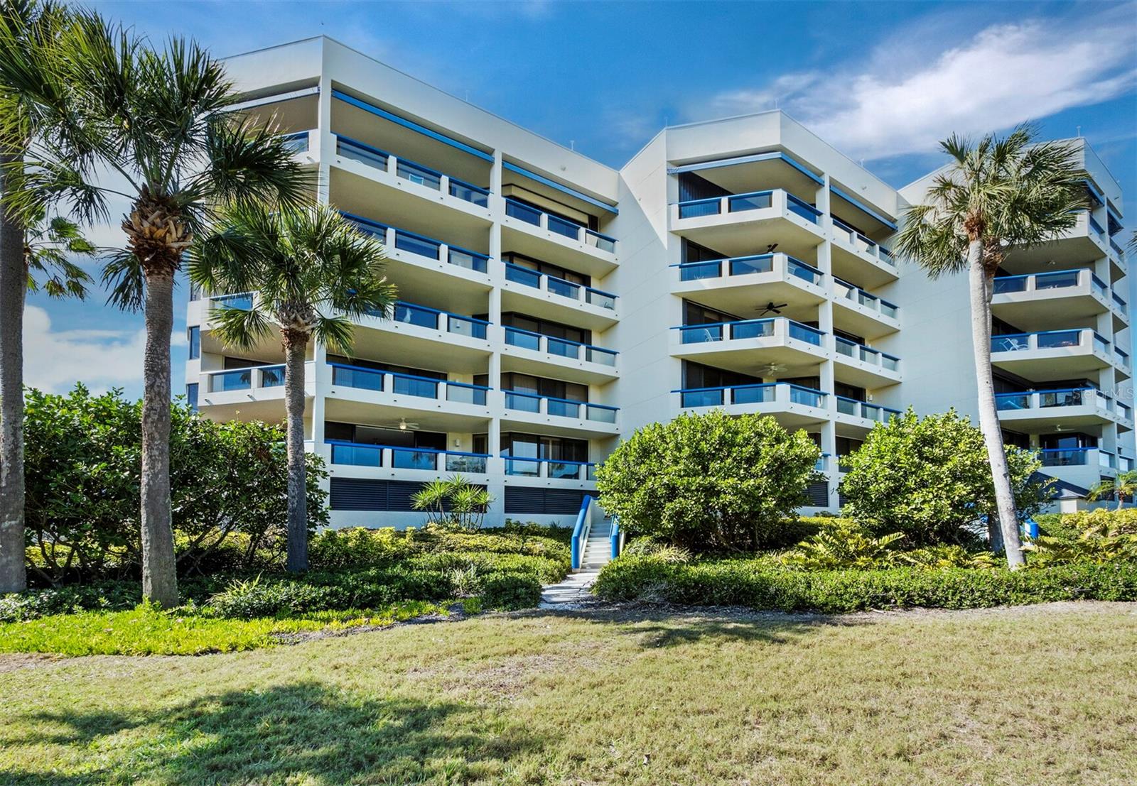 2110 HARBOURSIDE DR #514