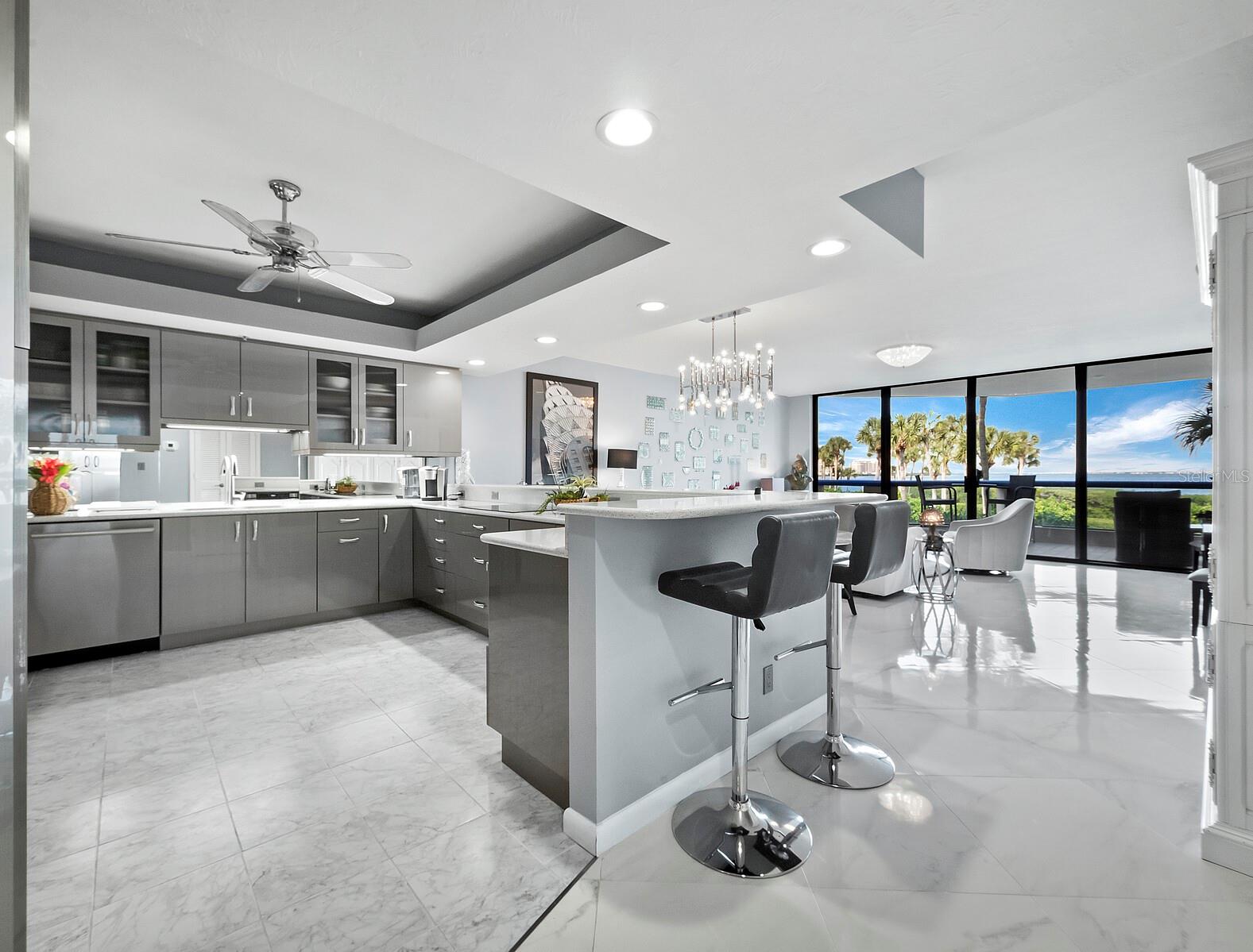 2110 HARBOURSIDE DR #514