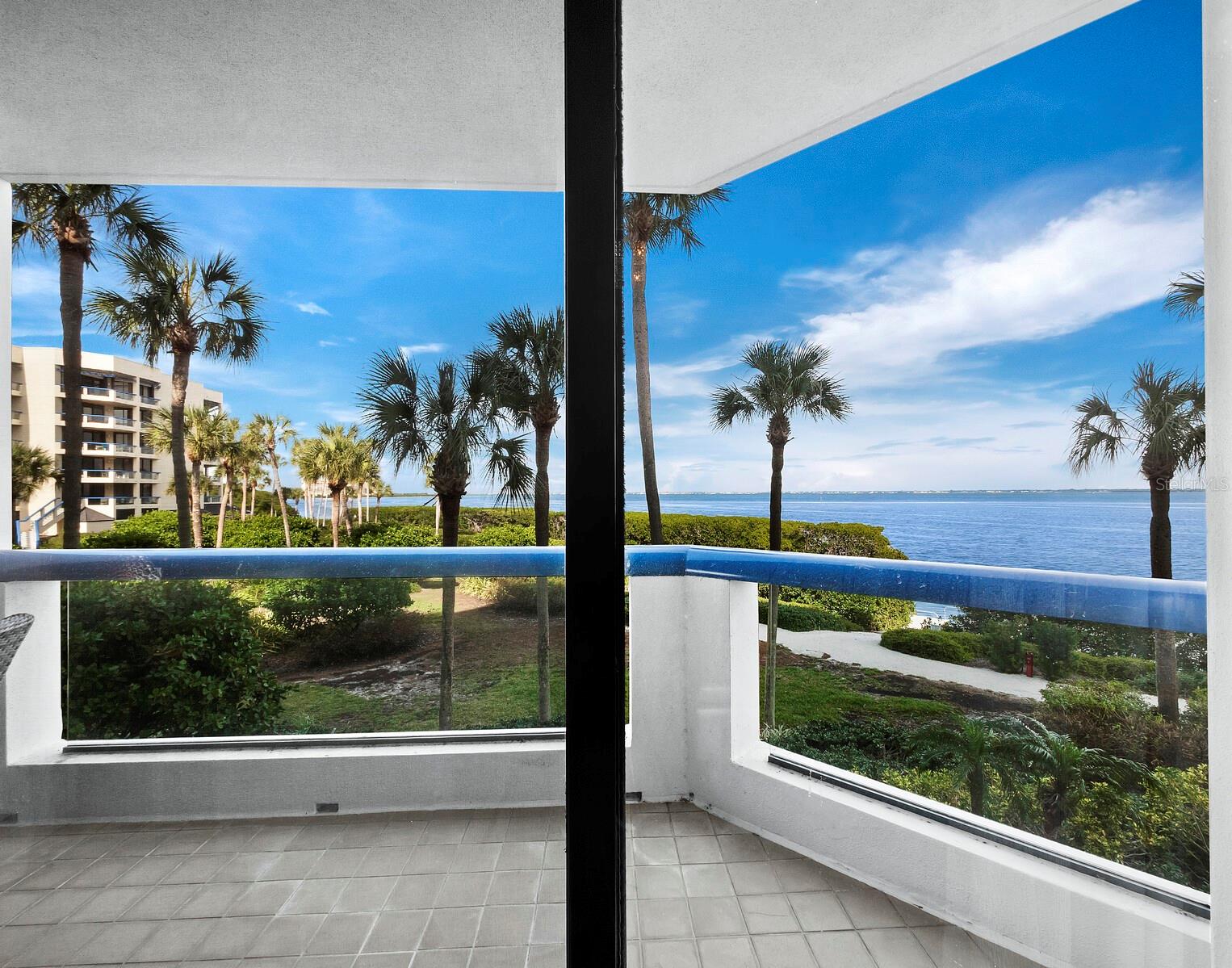 2110 HARBOURSIDE DR #514